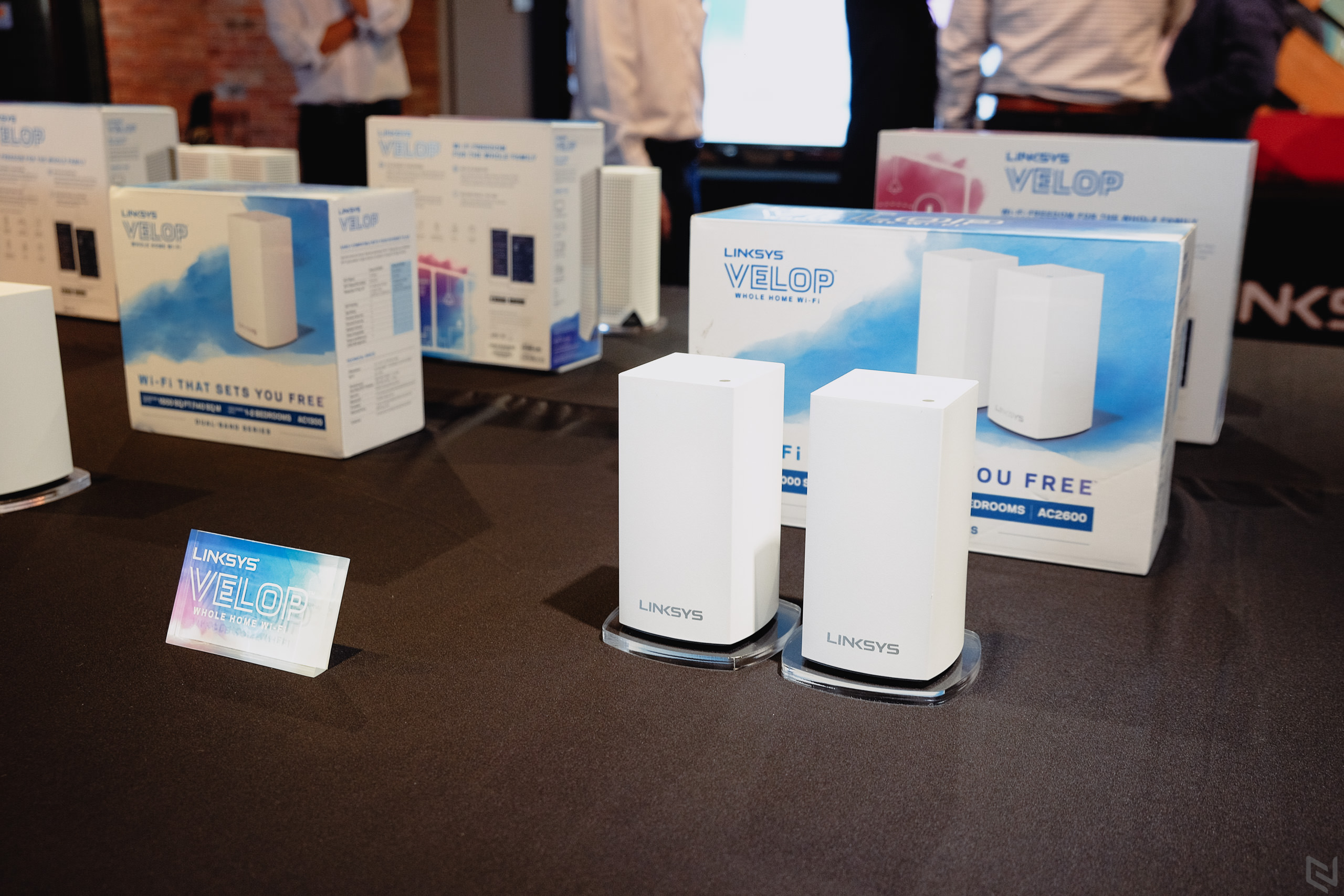 Linksys ra mắt Velop – hệ thống Whole home WiFi công nghệ "mesh" thông minh