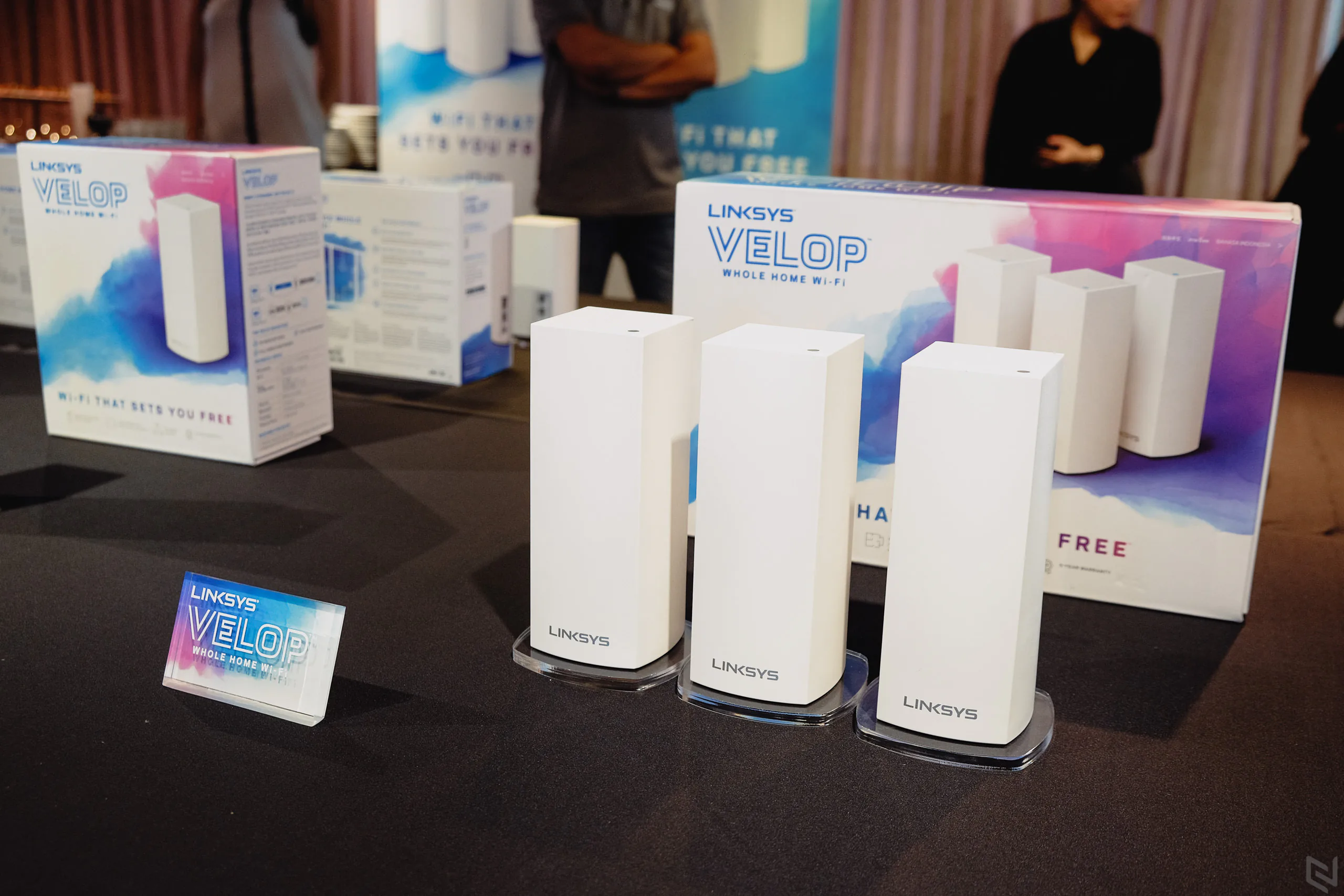 Linksys ra mắt Velop – hệ thống Whole home WiFi công nghệ "mesh" thông minh