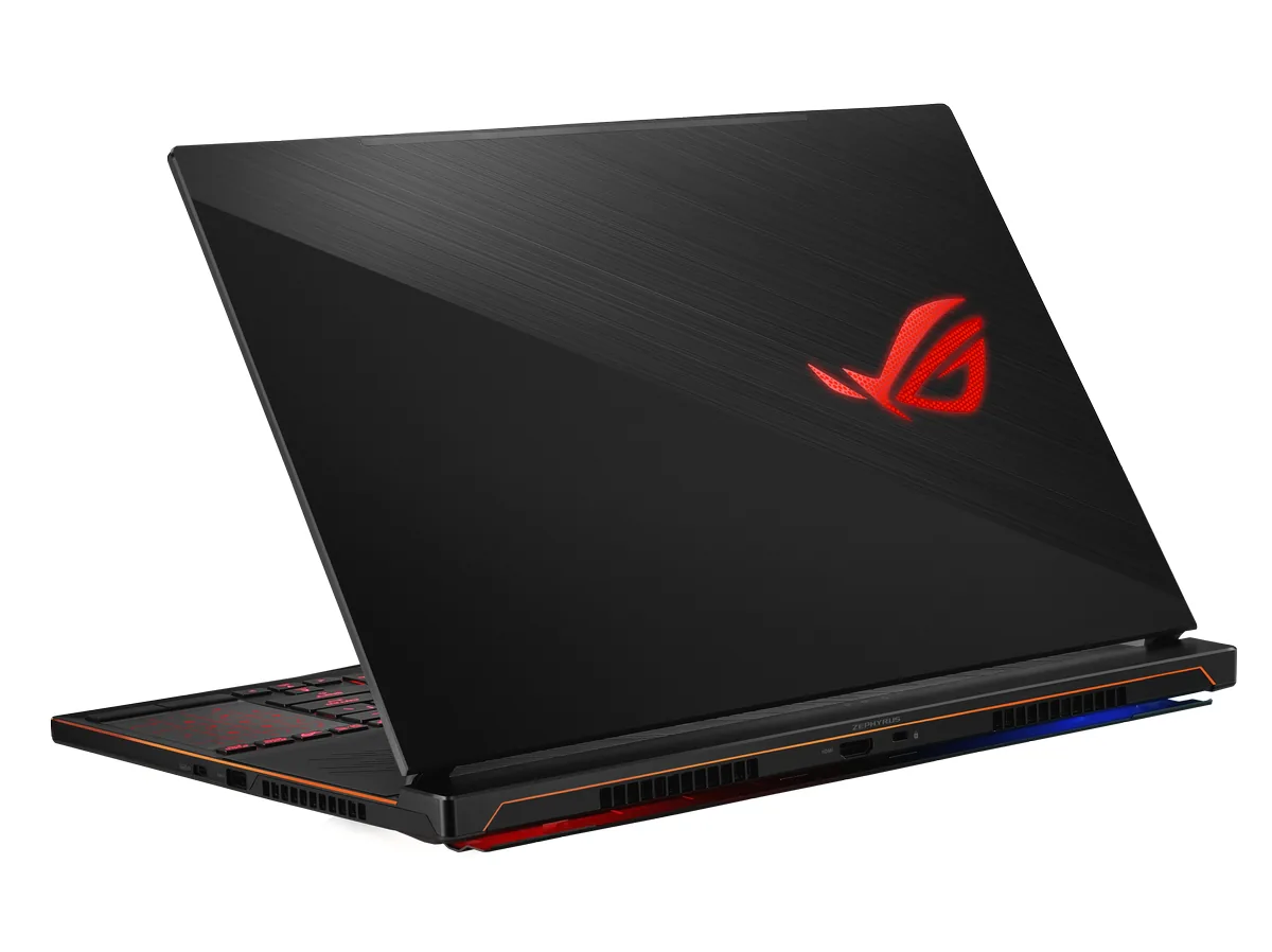 ASUS ROG ra mắt laptop gaming Zephyrus S GX531 và SCAR II GL704 viền mỏng tại sự kiện Gamescom 2018