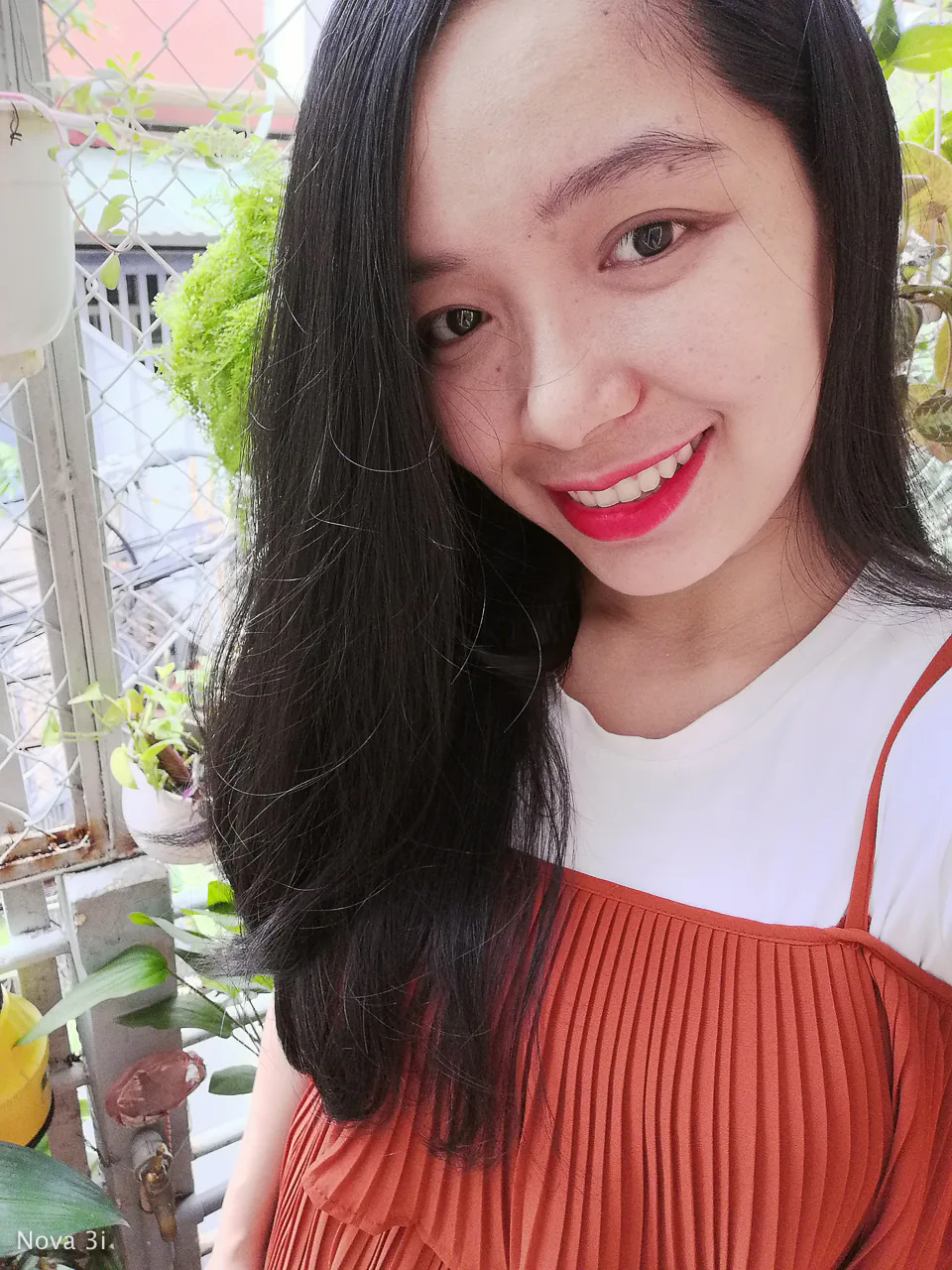 So sánh camera Samsung Galaxy J8 và Huawei Nova 3i