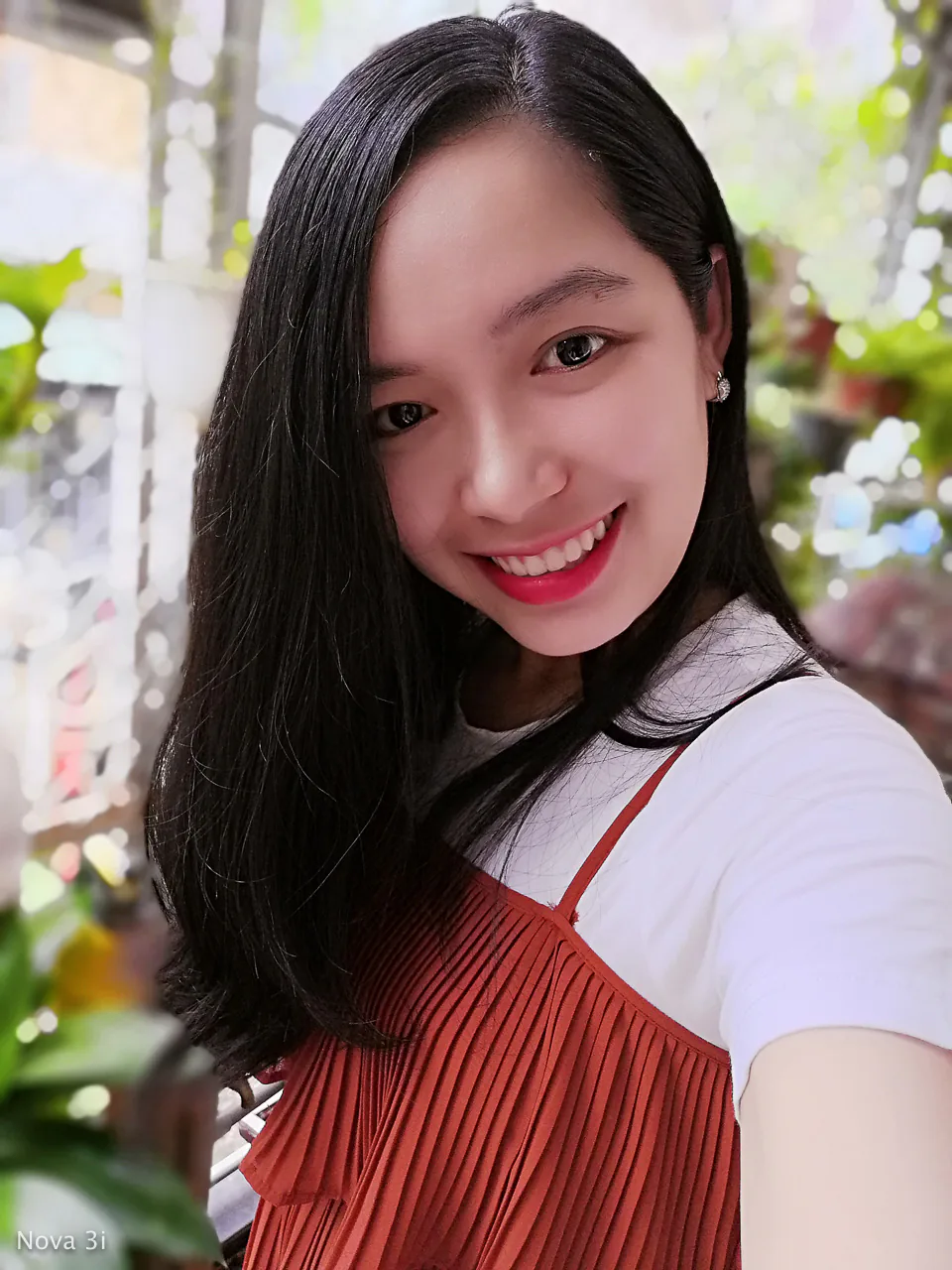 So sánh camera Samsung Galaxy J8 và Huawei Nova 3i
