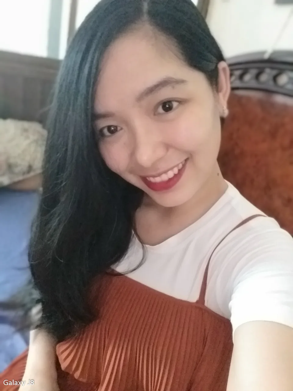 So sánh camera Samsung Galaxy J8 và Huawei Nova 3i