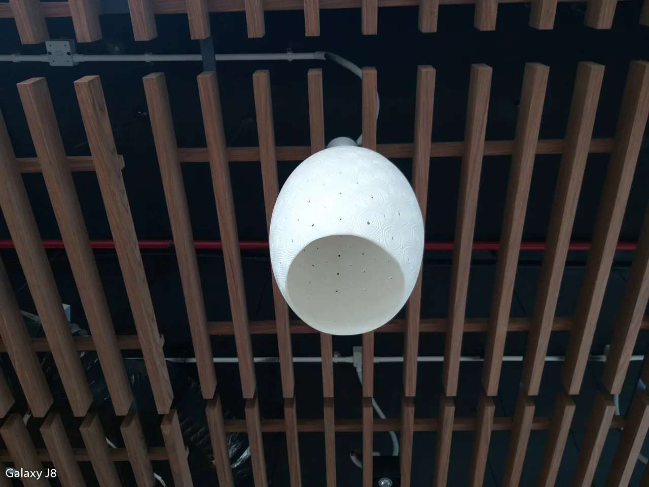 So sánh camera Samsung Galaxy J8 và Huawei Nova 3i