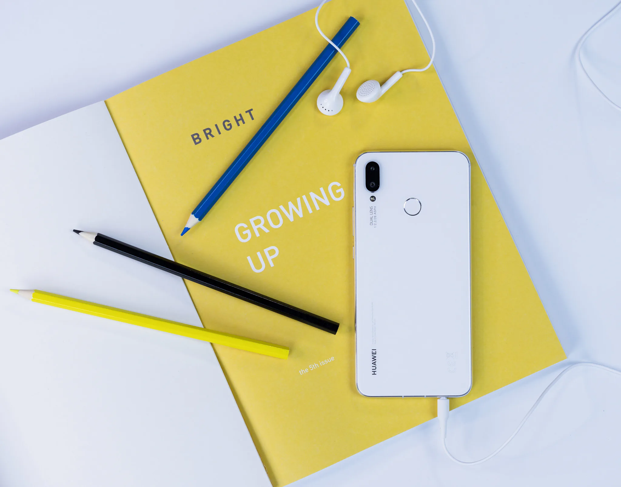 Huawei Nova 3i phiên bản Trắng Ngọc Trai  chính thức ra mắt tại việt nam