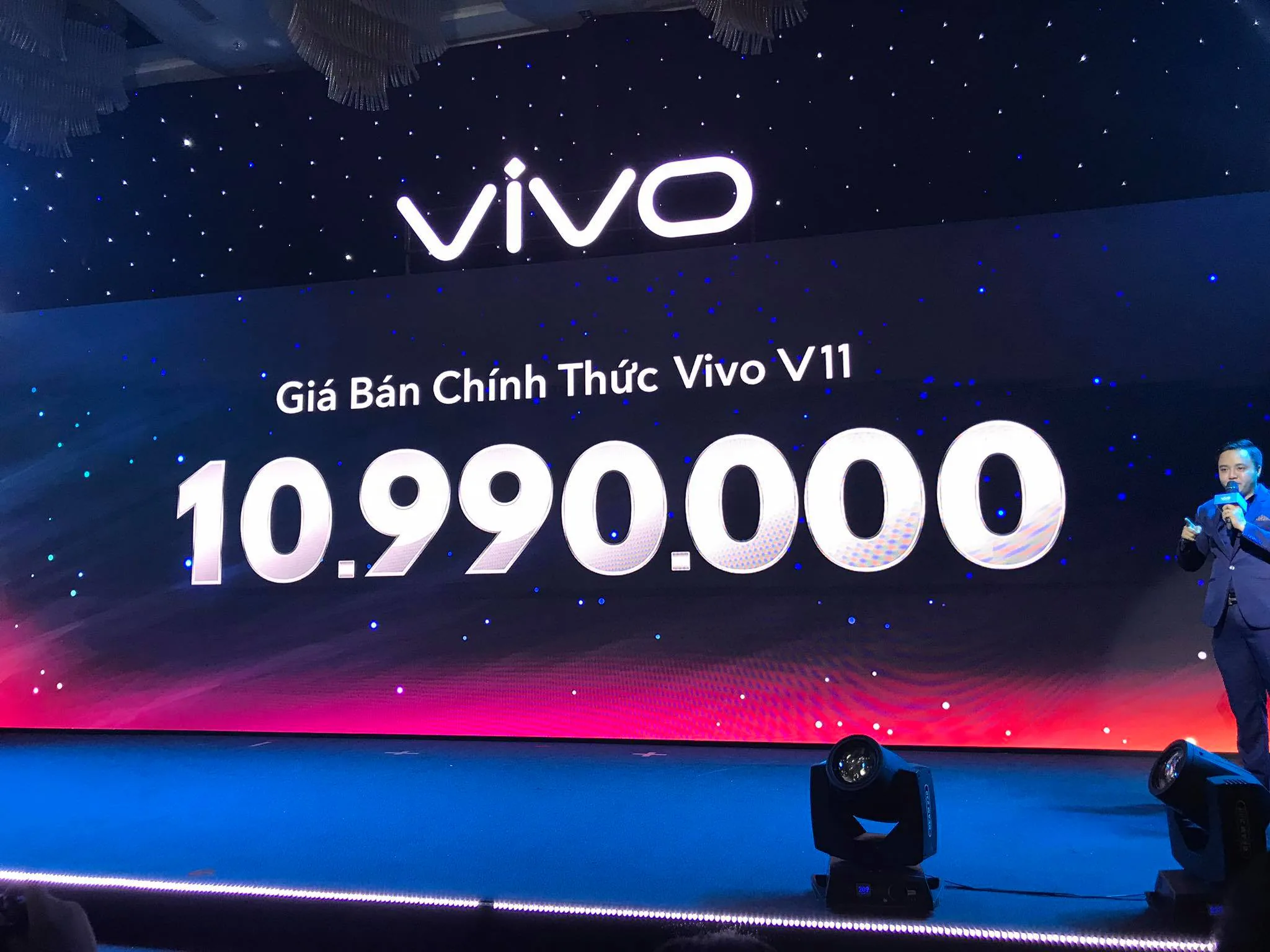 Vivo trình làng V11 cảm biến vân tay dưới màn hình, tai thỏ siêu nhỏ