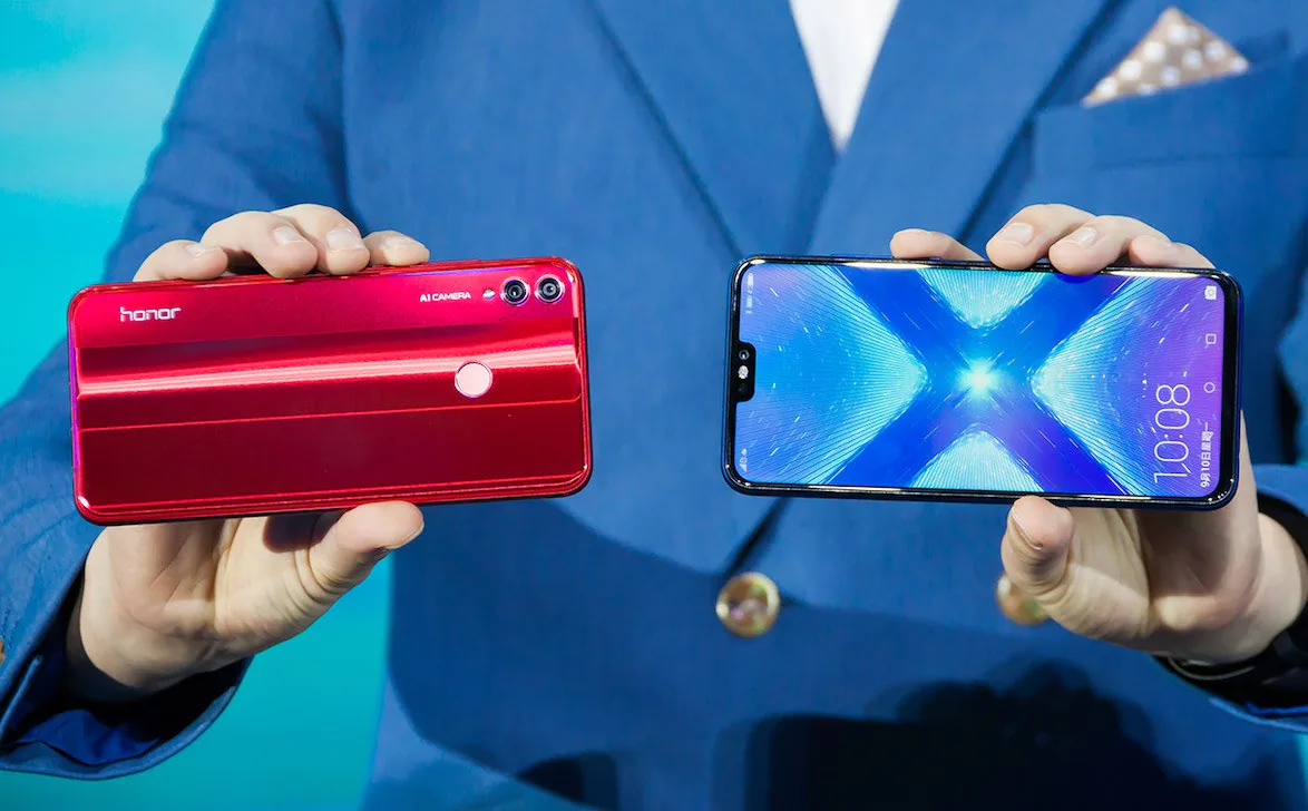 Honor 8X Max chính thức, sở hữu màn hình 7-inch và notch rất nhỏ