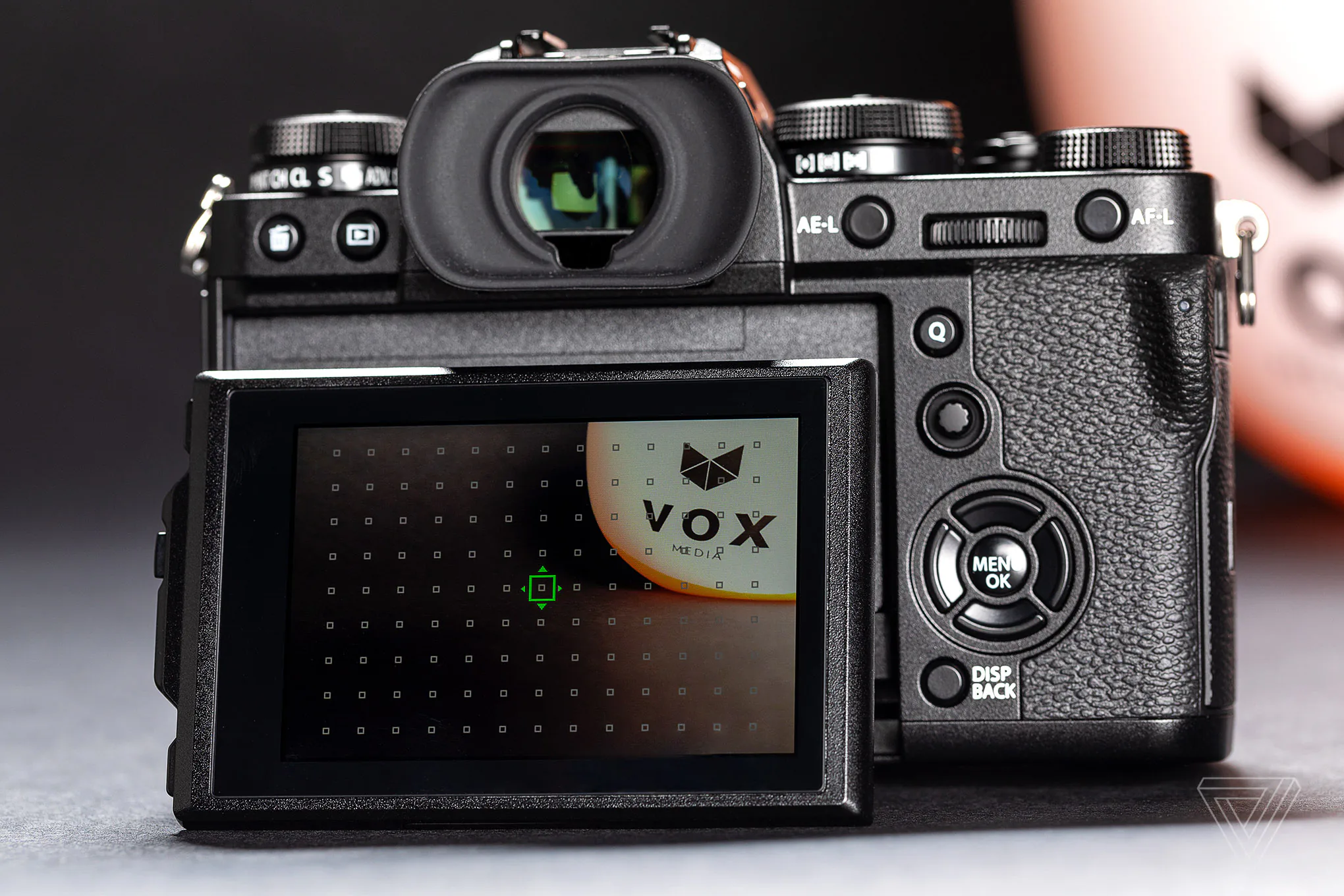 Fujifilm ra mắt X-T3: Nhiều nâng cấp bên trong, ngoại hình như X-T2