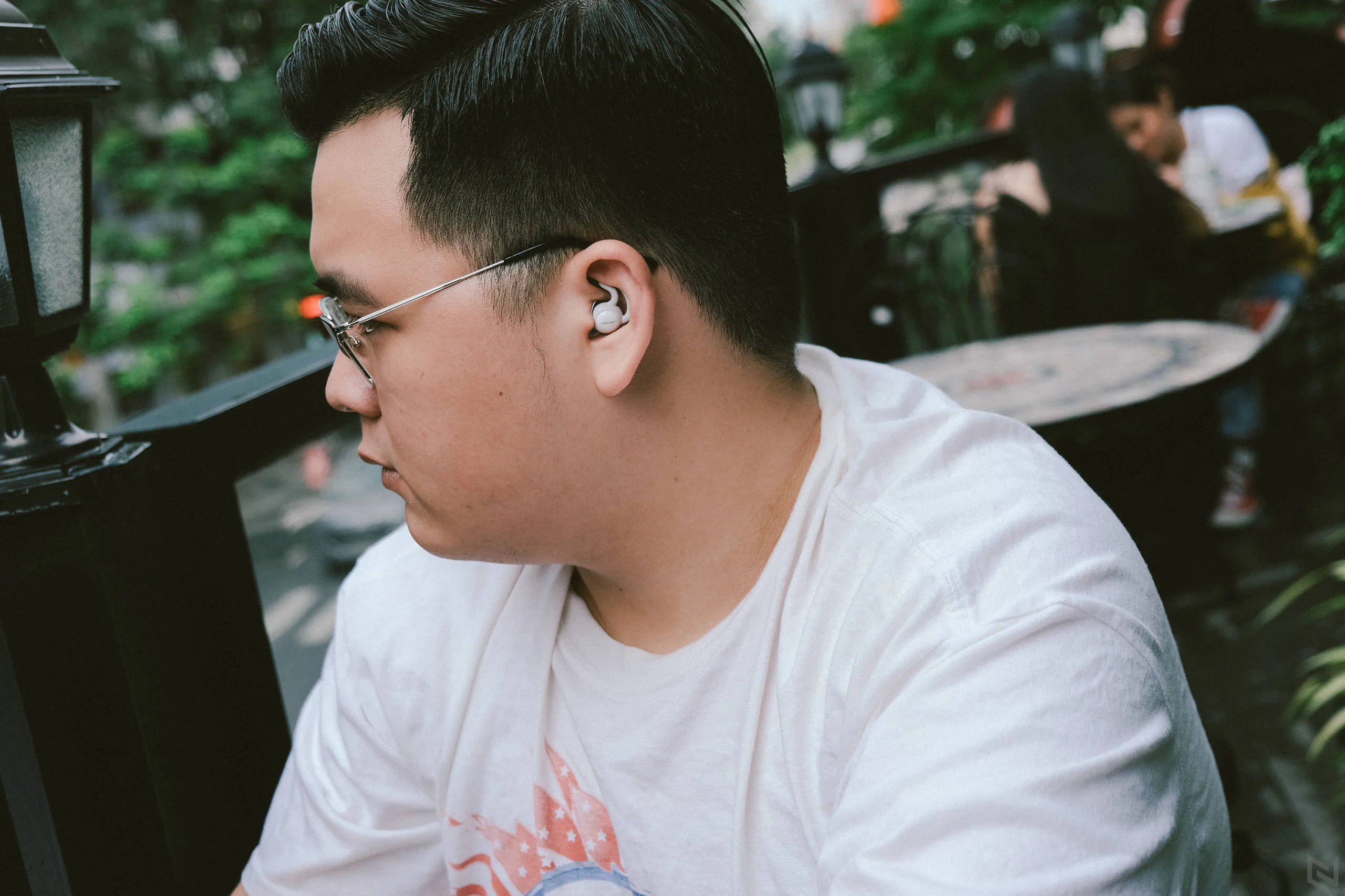 Đánh giá Bose Sleepbuds tai nghe không dây không thể nghe nhạc, nhưng sẽ giúp bạn ngủ ngon giấc