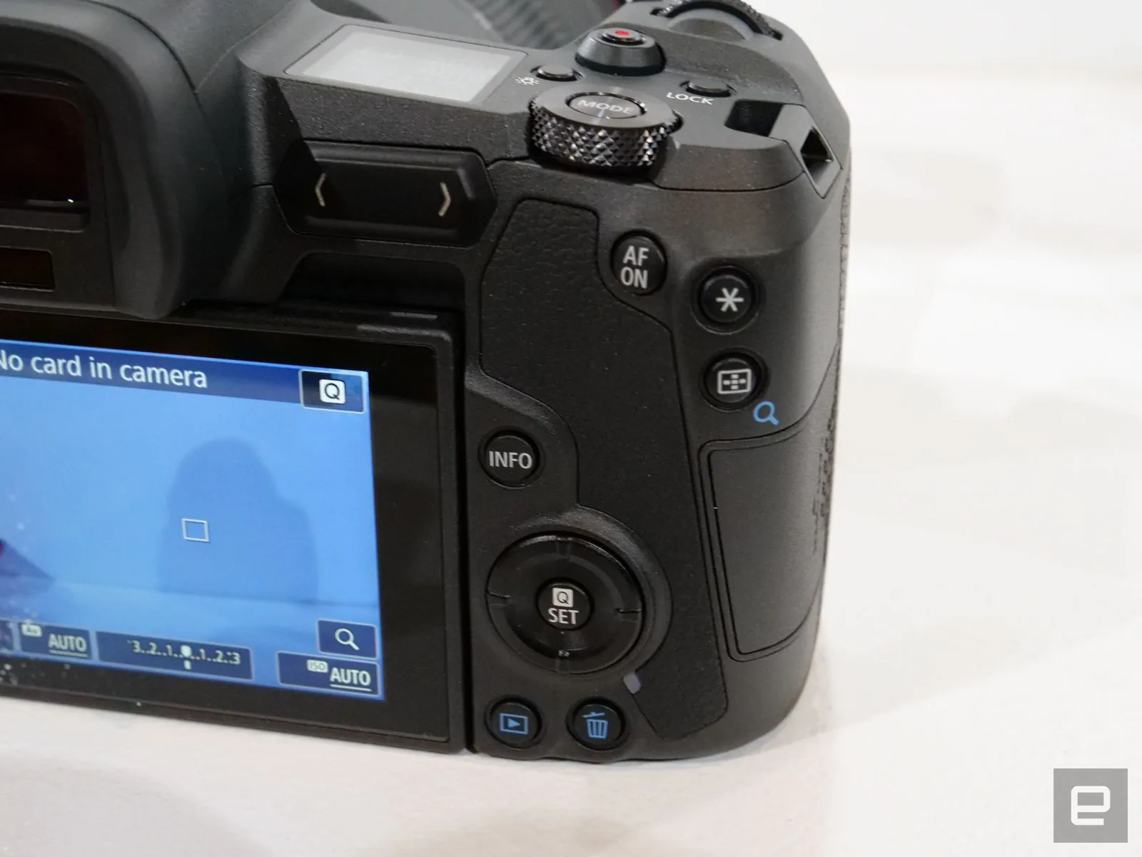 3 ngày với chiếc máy ảnh mirrorless full-frame Canon EOS R