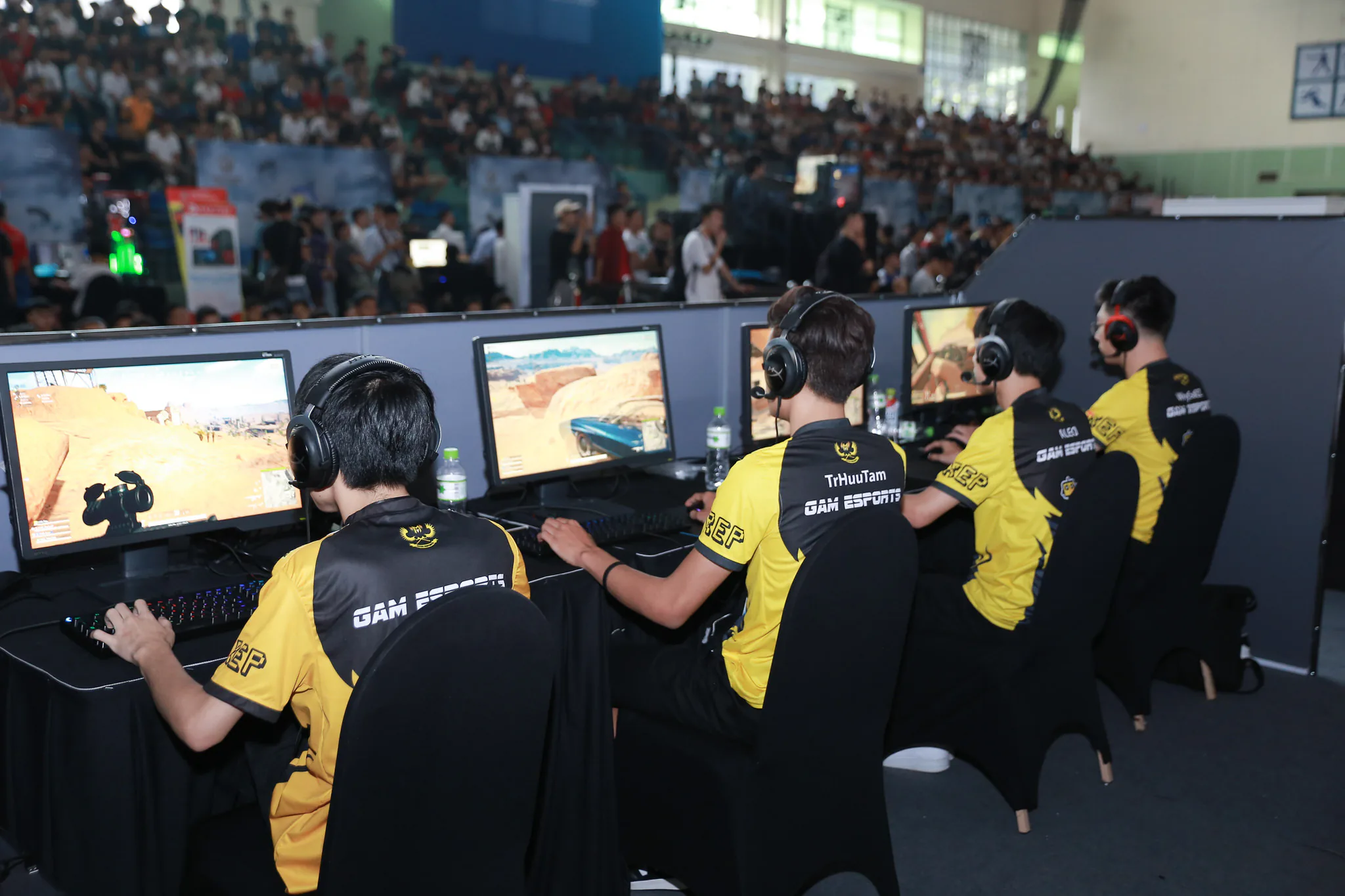 Nhìn lại Đấu Trường Máy Tính mùa 4 - Vietnam LAN Party vừa qua