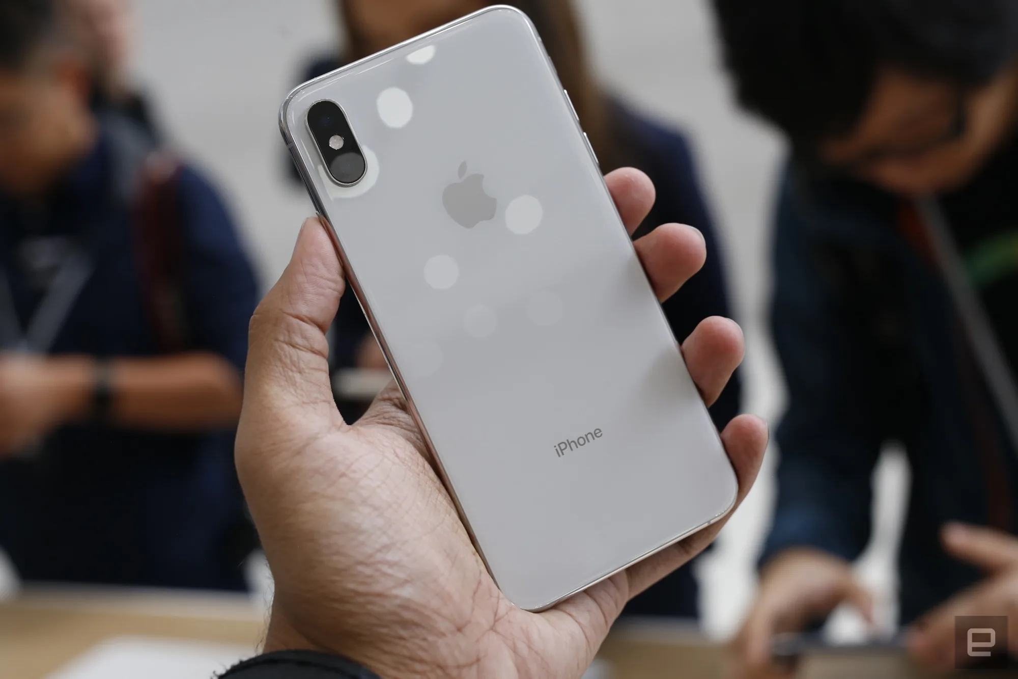 iPhone XS và iPhone XS Max màn hình 6.5 inch chính thức ra mắt