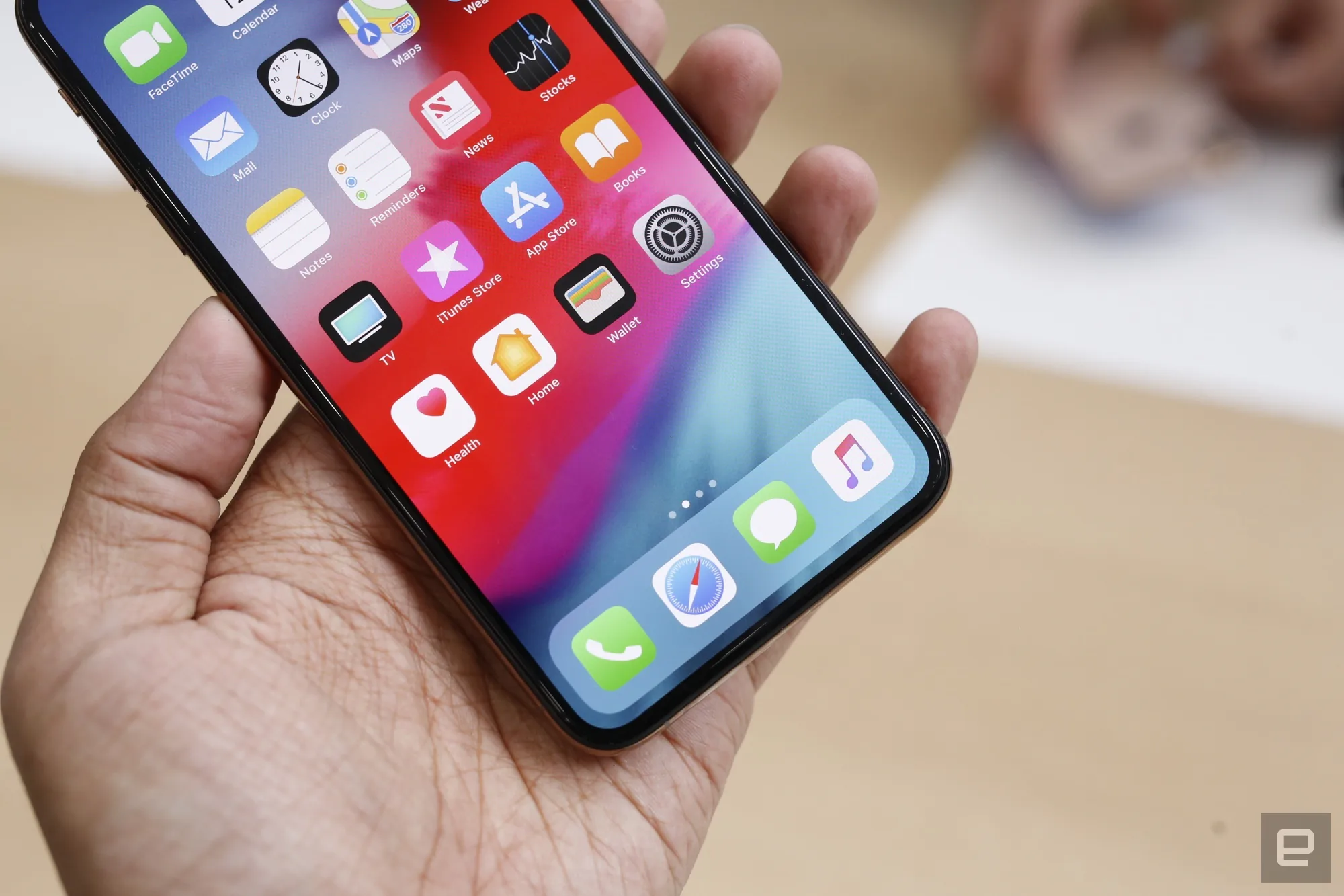 iPhone XS và iPhone XS Max màn hình 6.5 inch chính thức ra mắt