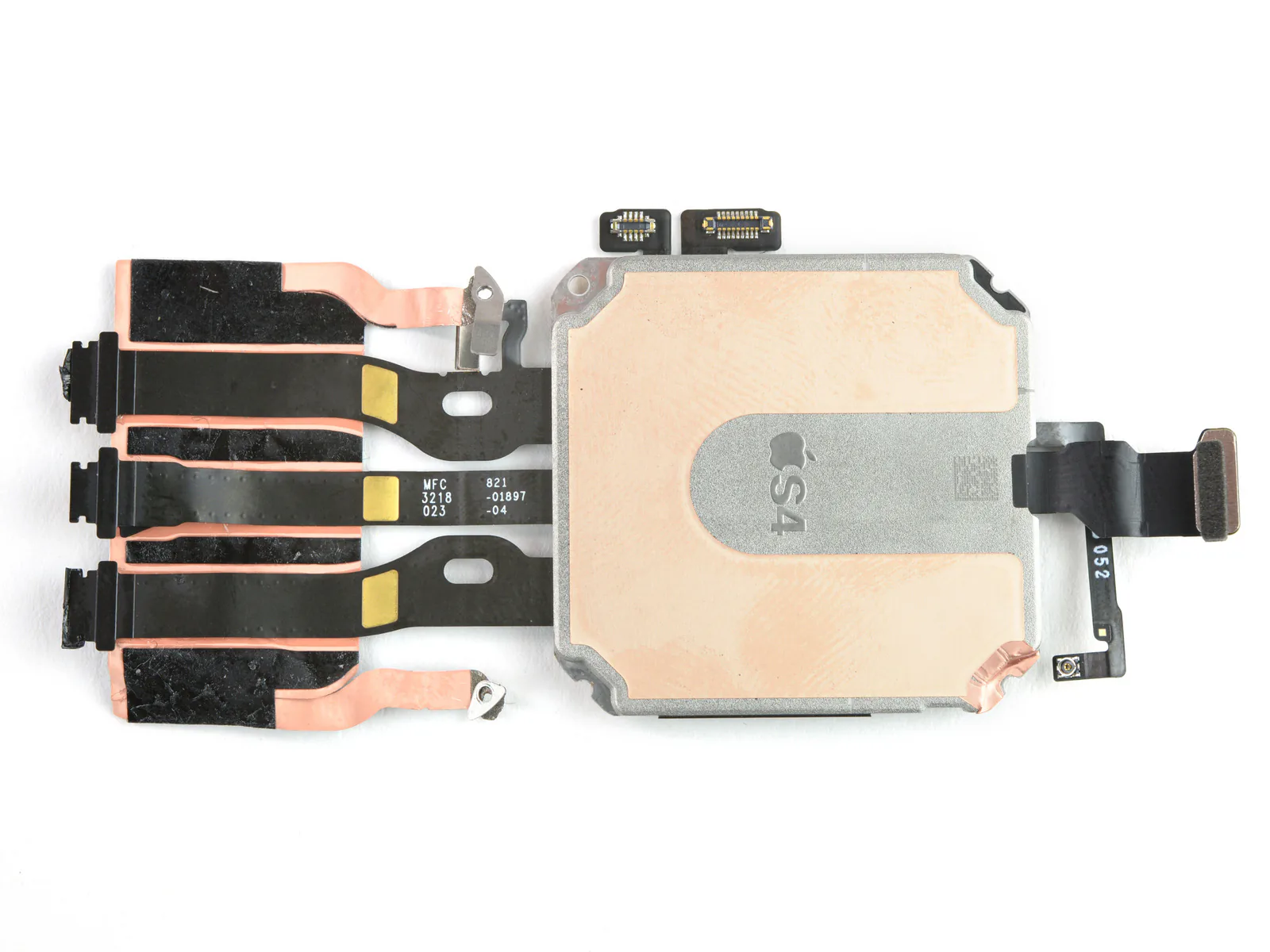 Bên trong Apple Watch Series 4: Gọn gàng, có thể sửa được 6/10