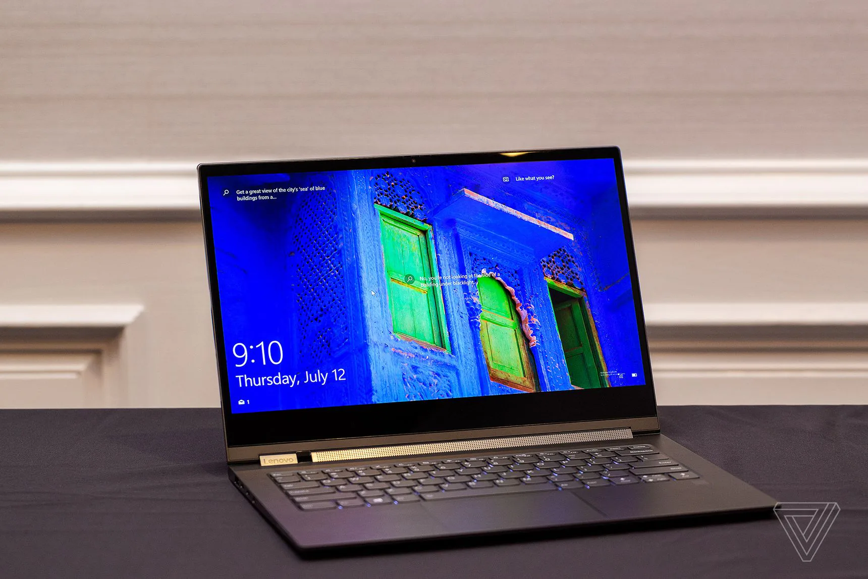 Sự kiện IFA 2018 đang dần đánh dấu chấm hết cho phần viền của laptop