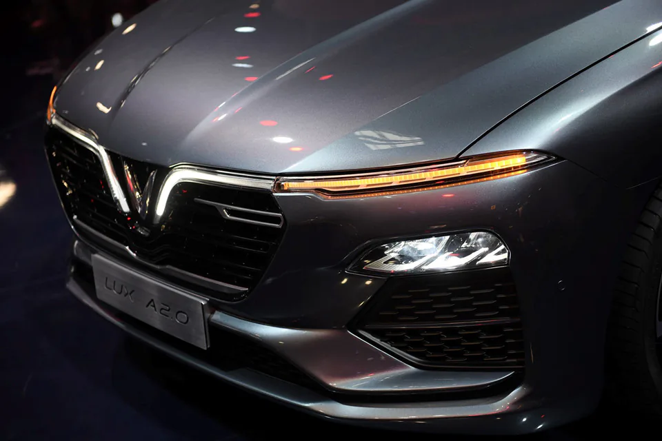 Ảnh thực tế xe VinFast vừa ra mắt ở Paris Motor Show
