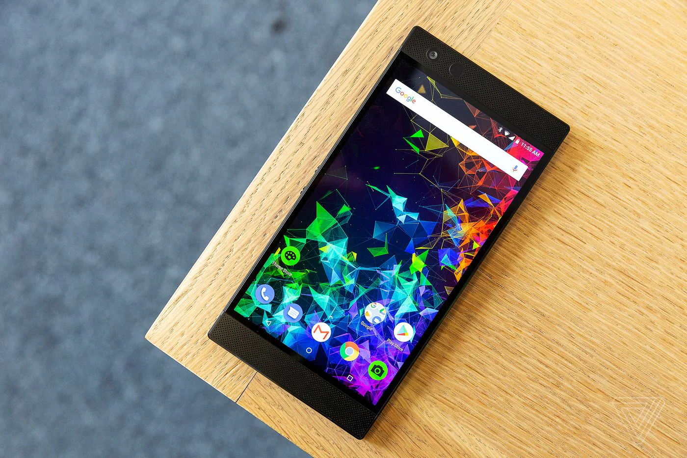 Đánh giá Razer Phone 2, là điện thoại chơi game tốt hơn điện thoại "thông thường"?