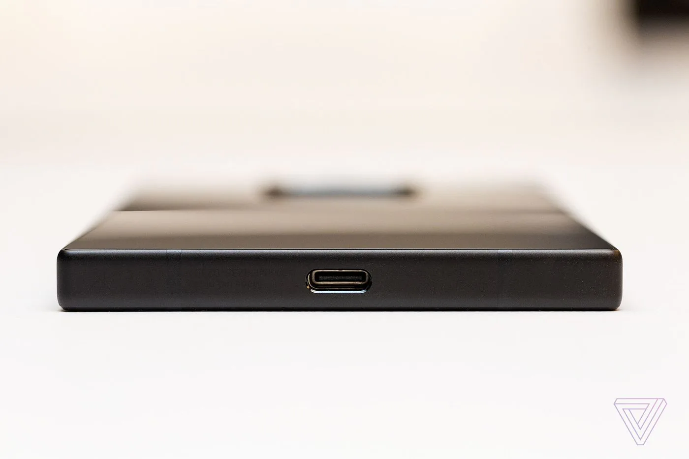 Đánh giá Razer Phone 2, là điện thoại chơi game tốt hơn điện thoại "thông thường"?