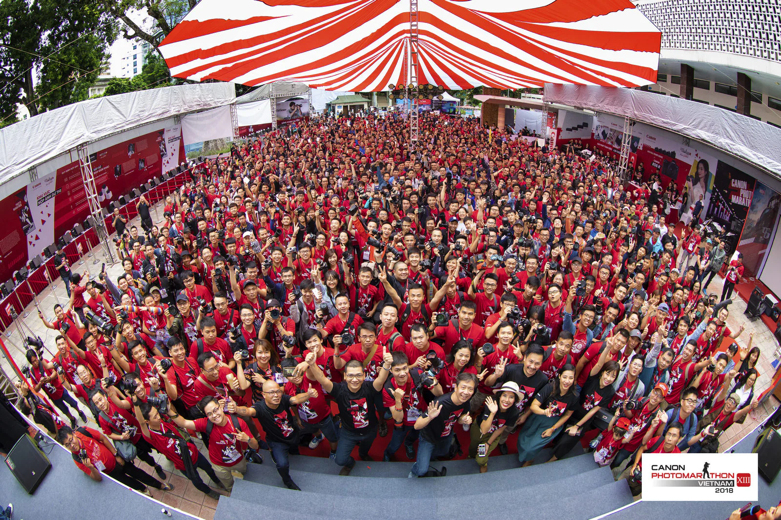 Canon truyền cảm hứng “Sống vì điều mình yêu” trong cuộc thi sáng tác ảnh nhanh PhotoMarathon 2018