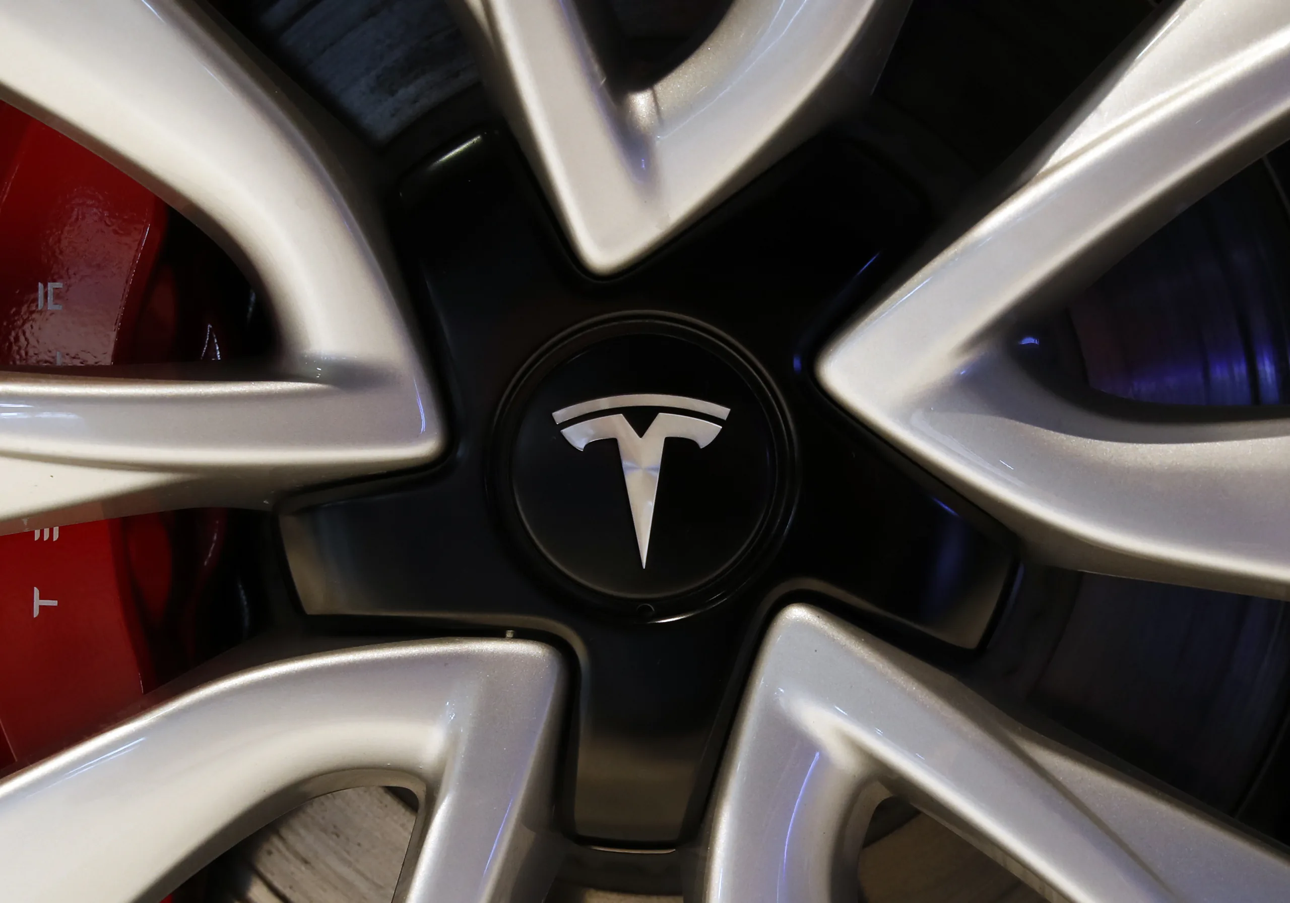 Sau tất cả Tesla cũng đã có lợi nhuận từ Q3 năm nay