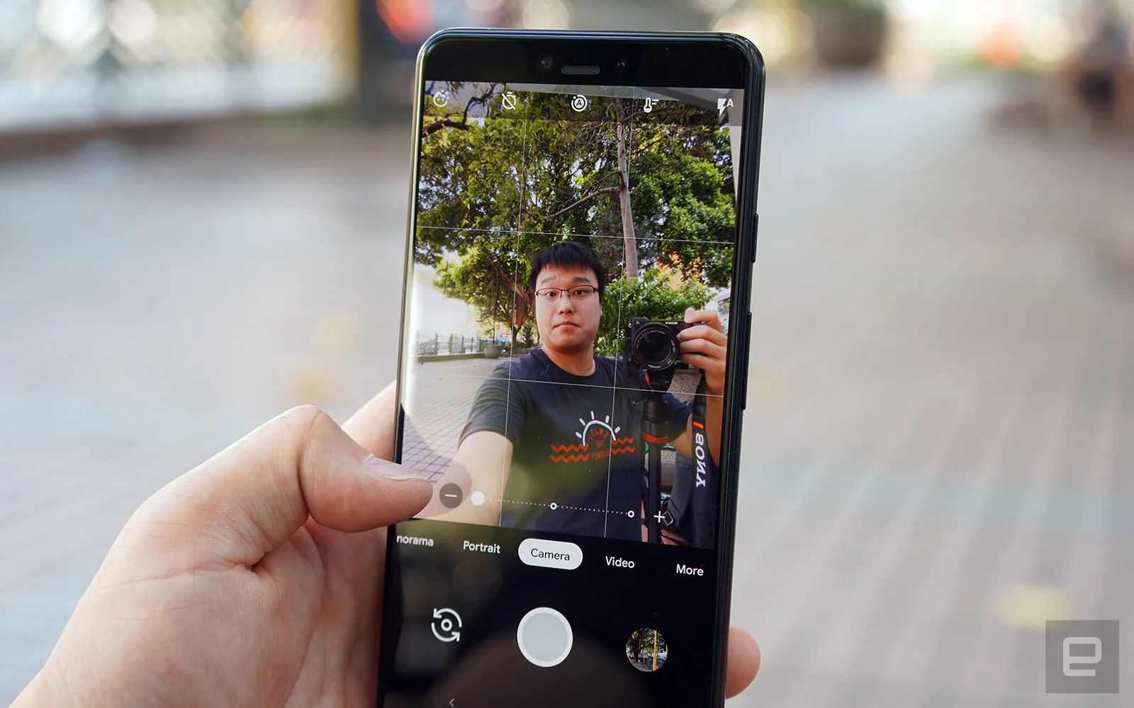 Trên tay Google Pixel 3 XL sớm trước 3 ngày chuẩn bị ra mắt