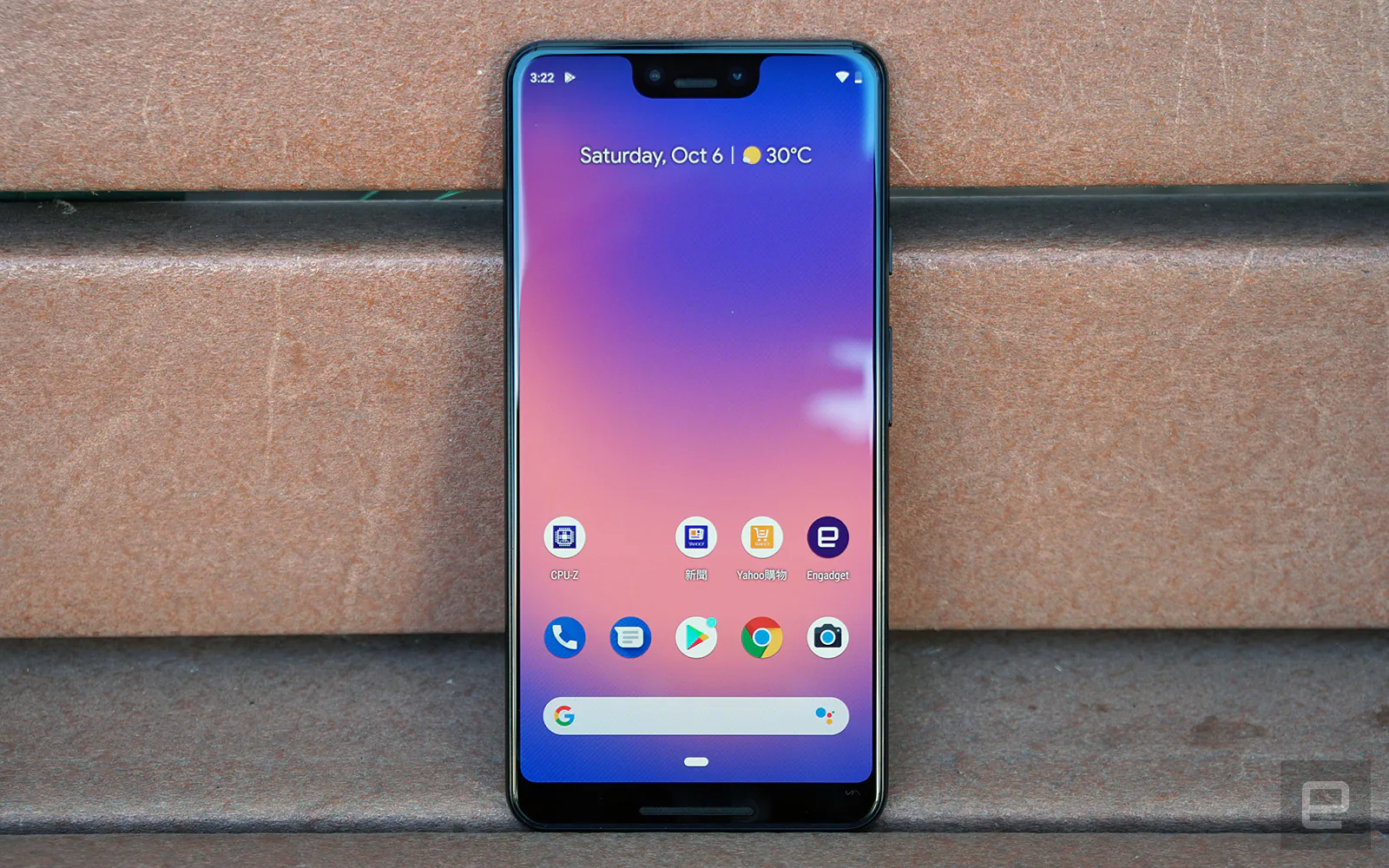 Trên tay Google Pixel 3 XL sớm trước 3 ngày chuẩn bị ra mắt