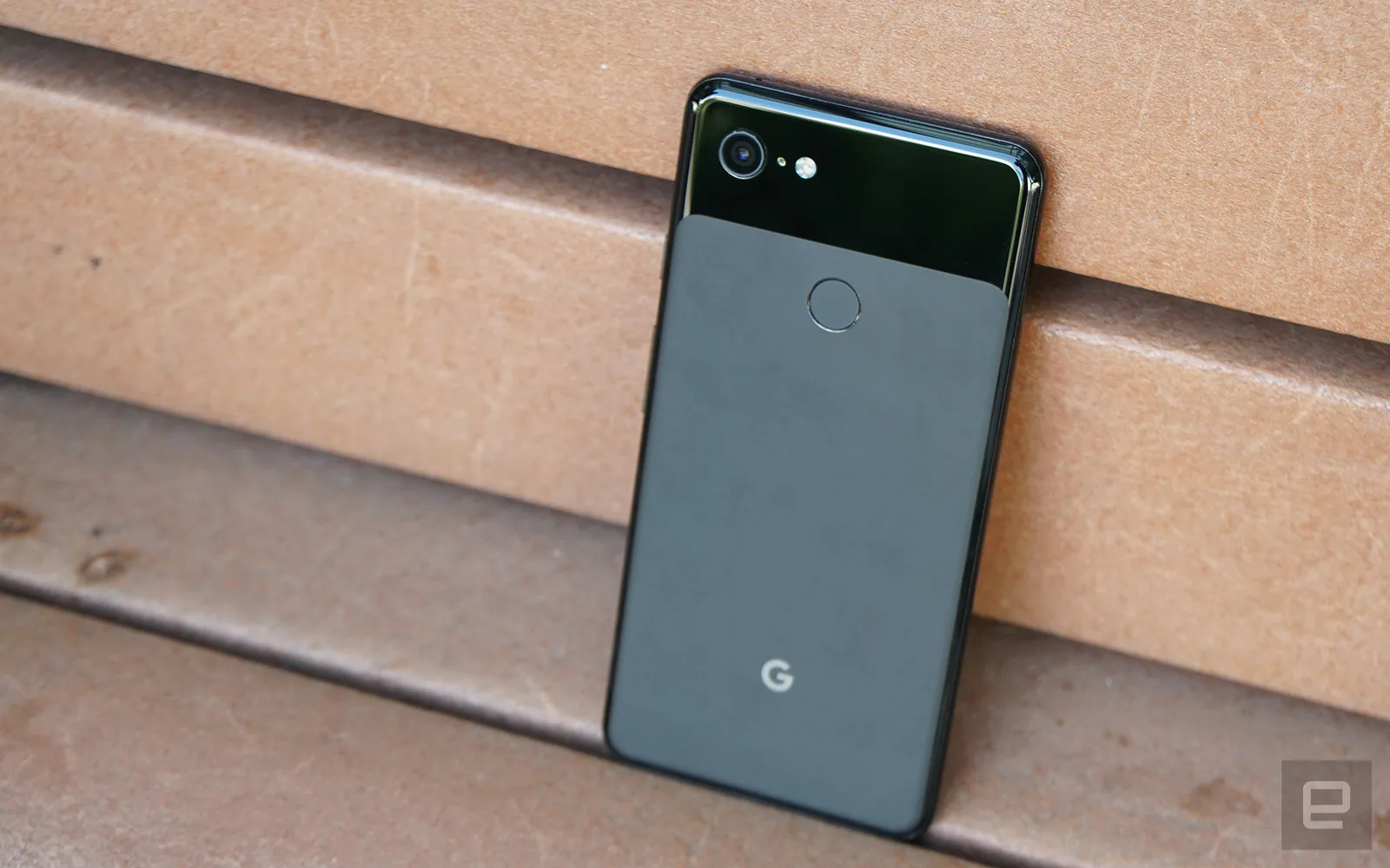 Trên tay Google Pixel 3 XL sớm trước 3 ngày chuẩn bị ra mắt
