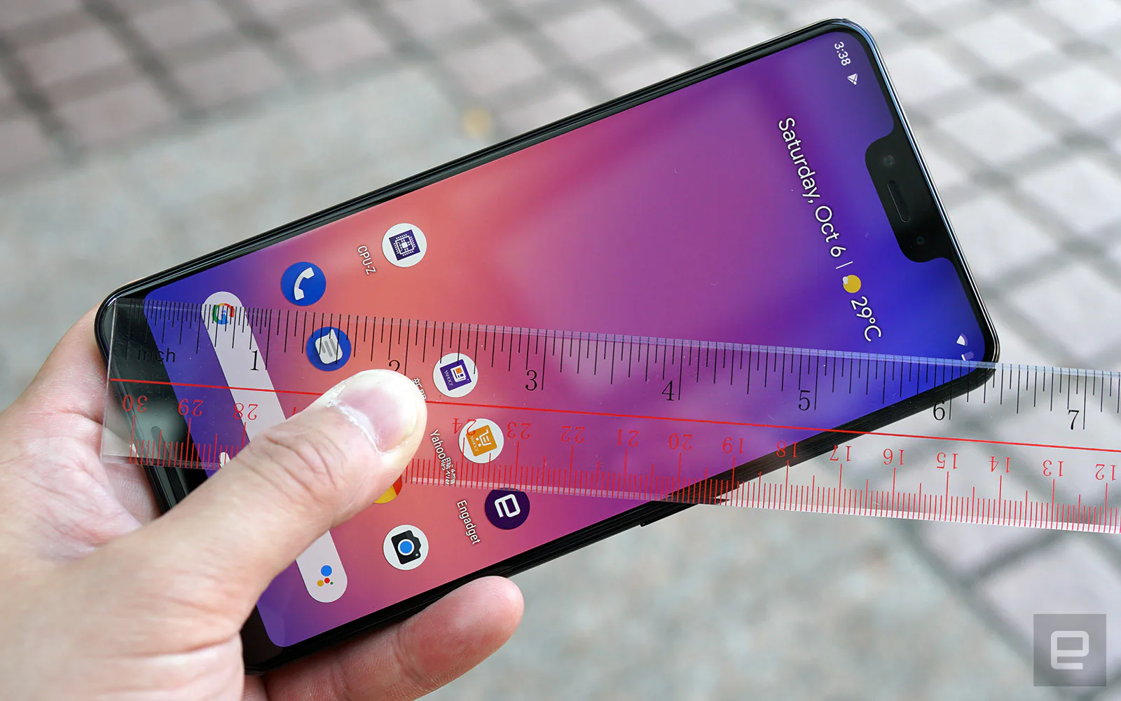 Trên tay Google Pixel 3 XL sớm trước 3 ngày chuẩn bị ra mắt