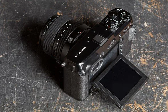 Máy ảnh fullframe của Fujifilm? Fujifilm sẽ luôn đứng ngoài cuộc chơi