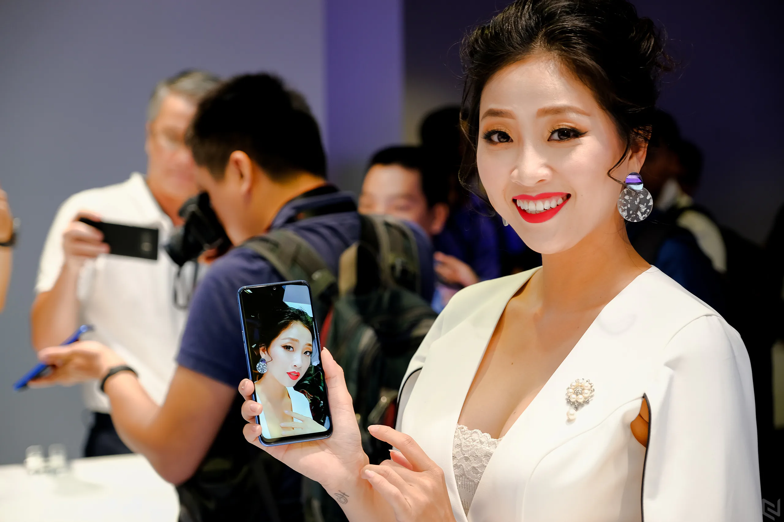 Realme Việt Nam chính thức ra mắt 3 dòng sản phẩm Realme C1, Realme 2 và Realme 2 Pro