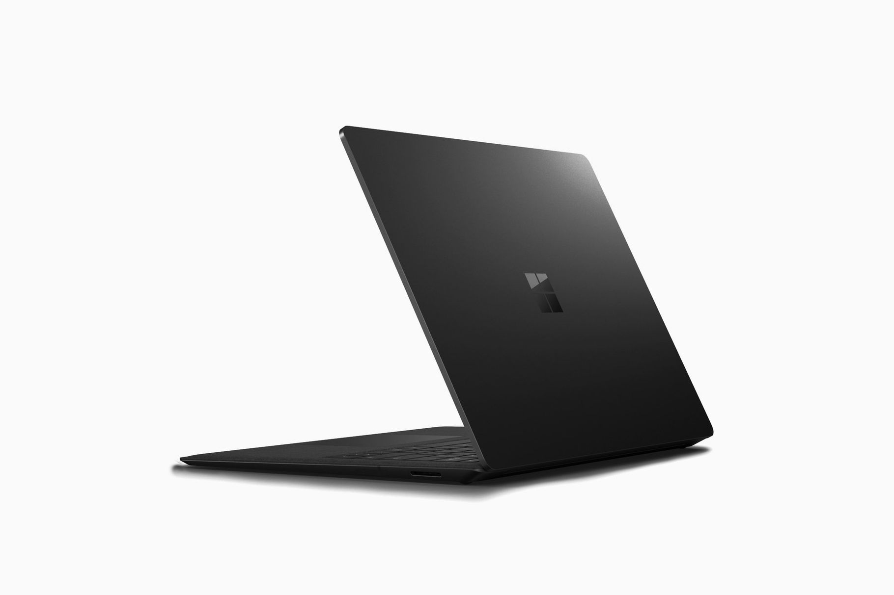 Rò rỉ Microsft Surface Laptop 2 và Surface Pro 6