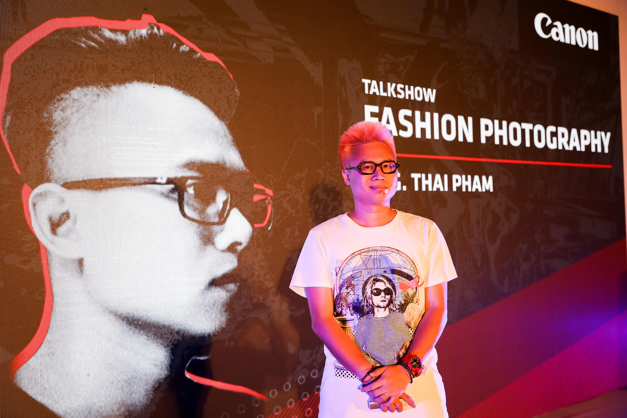 Canon EOS R làm nức lòng người yêu nhiếp ảnh trong sự kiện “Tầm cao mới của nghệ thuật nhiếp ảnh”