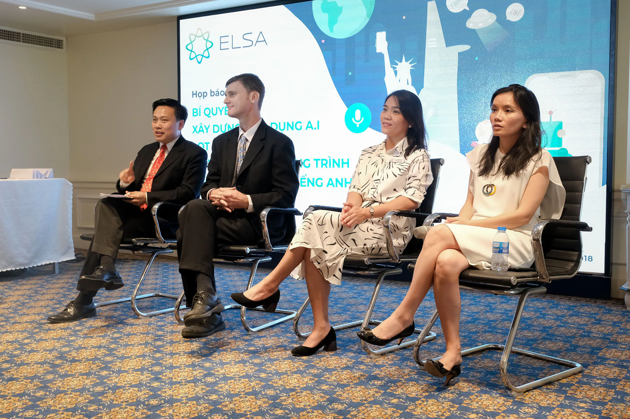 Startup Việt với ứng dụng trí tuệ nhân tạo lọt top 5 thế giới phát động chương trình “Thầy cô Việt dạy tiếng Anh hay" nhân ngày 20/11