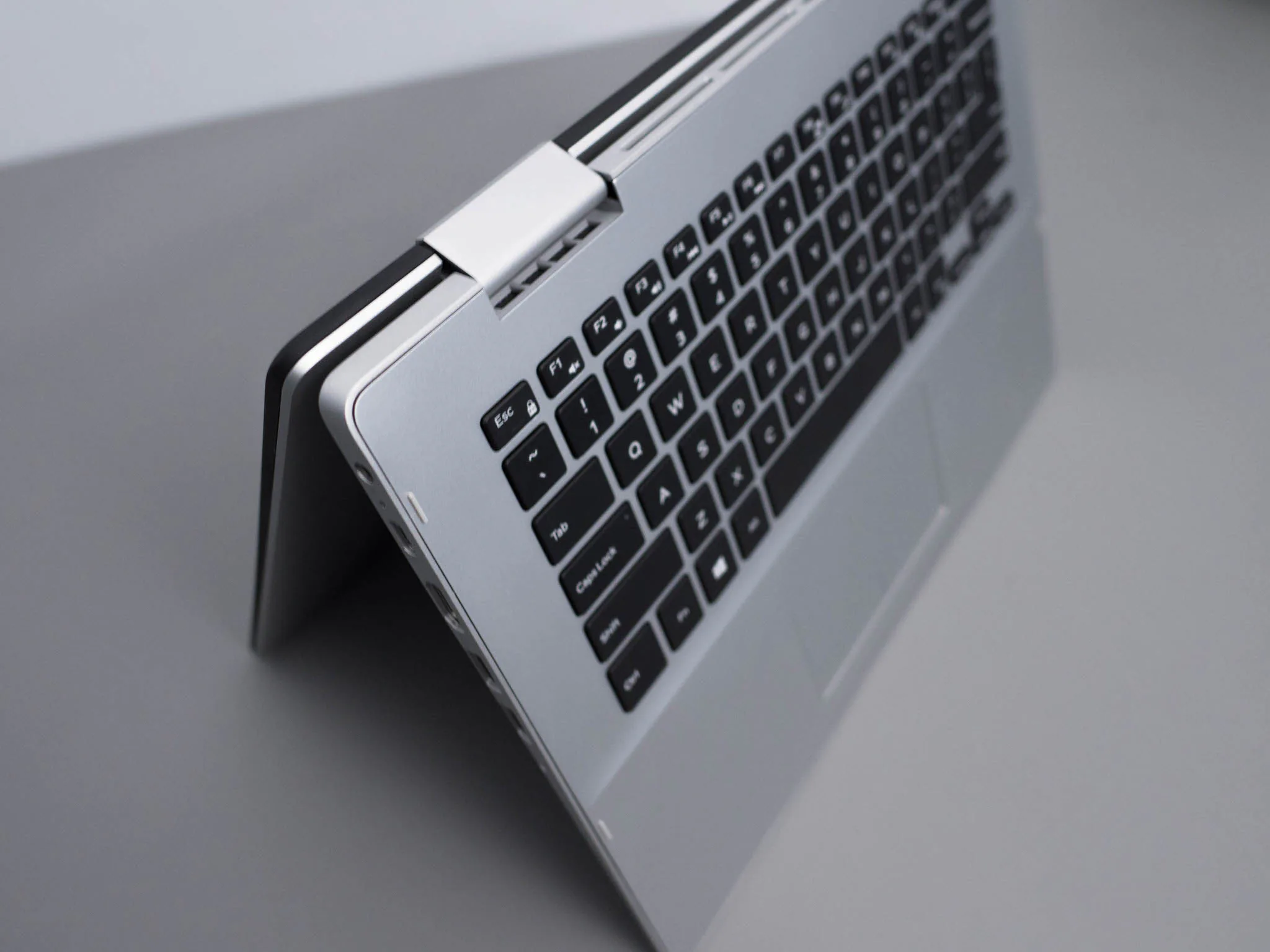 Trải nghiệm sản phẩm cùng A DAY WITH DELL