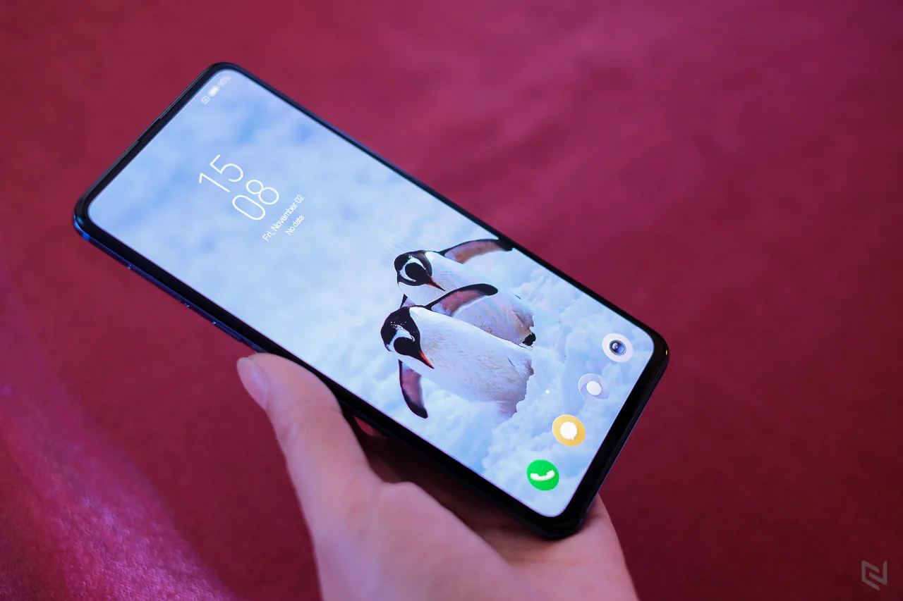 Cận cảnh Xiaomi Mi MIX 3 sẽ lên kệ tại Việt Nam trong thời gian tới