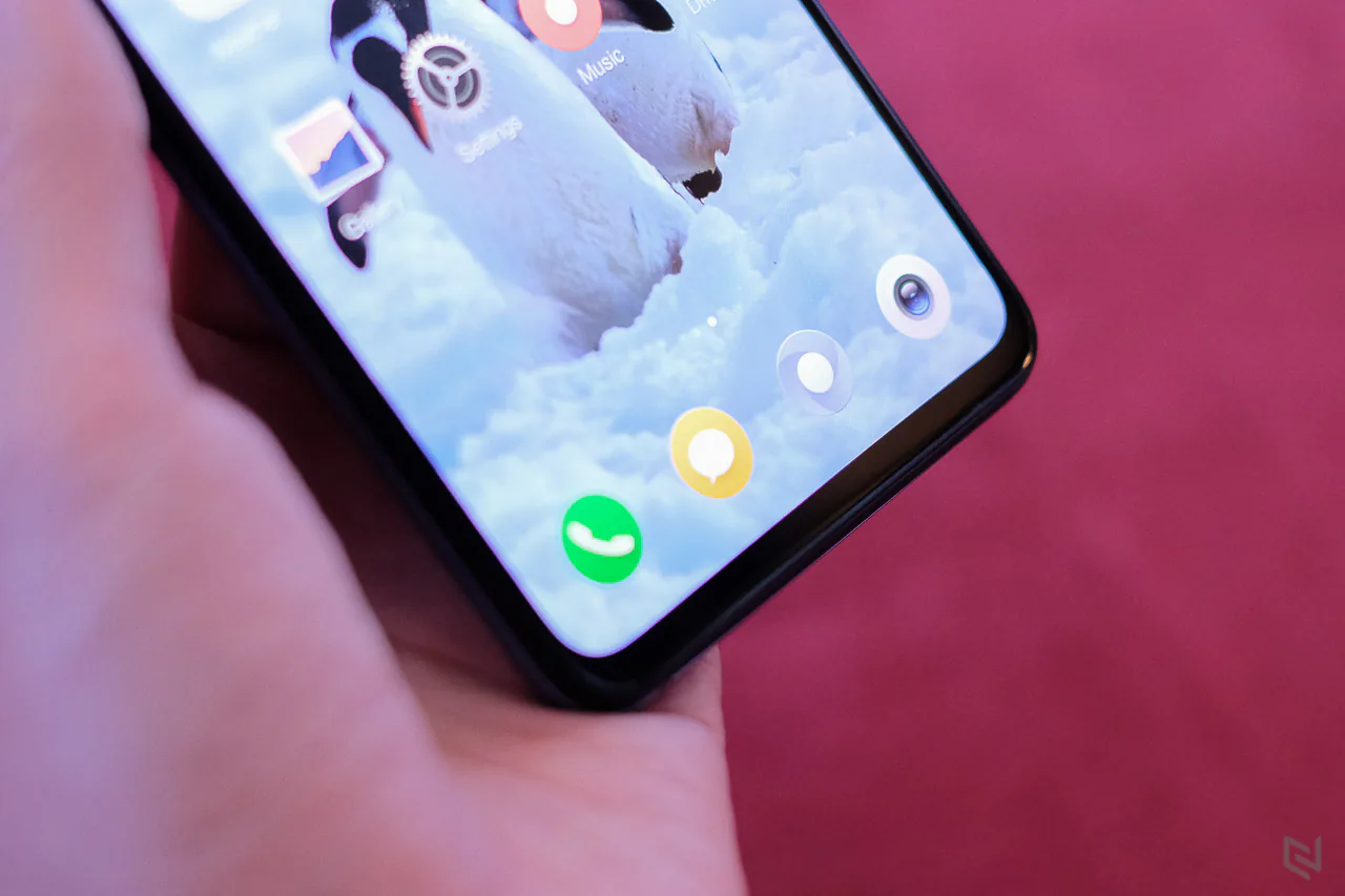 Cận cảnh Xiaomi Mi MIX 3 sẽ lên kệ tại Việt Nam trong thời gian tới