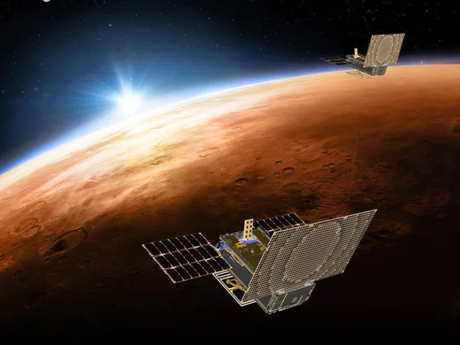 Tàu thăm dò InSight của NASA đã hạ cánh thành công xuống bề mặt Sao Hỏa, đây là hình ảnh đầu tiên