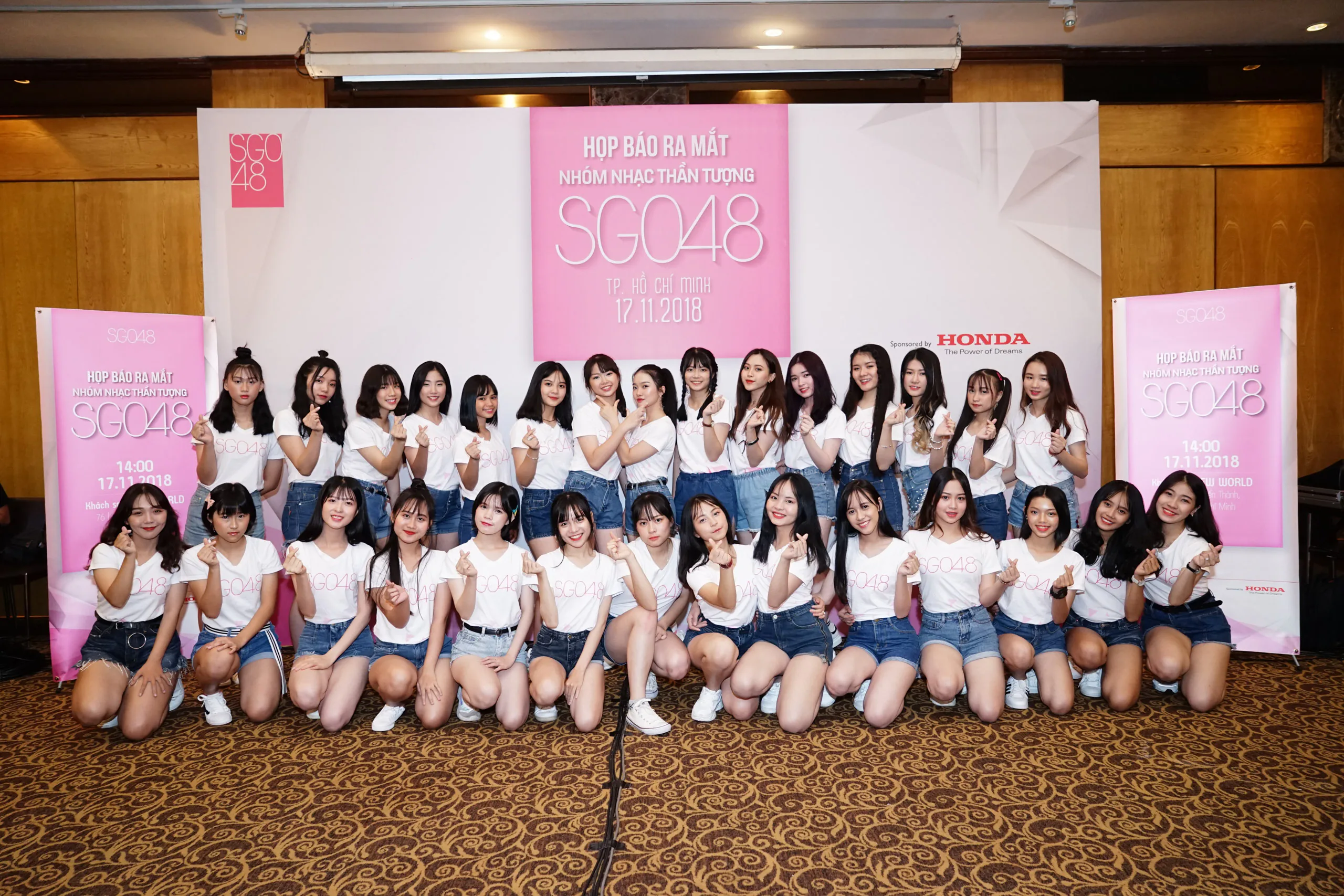 SGO48 nhóm nhạc chị em chính thức của AKB48 ra mắt thế hệ đầu tiên tại Việt Nam
