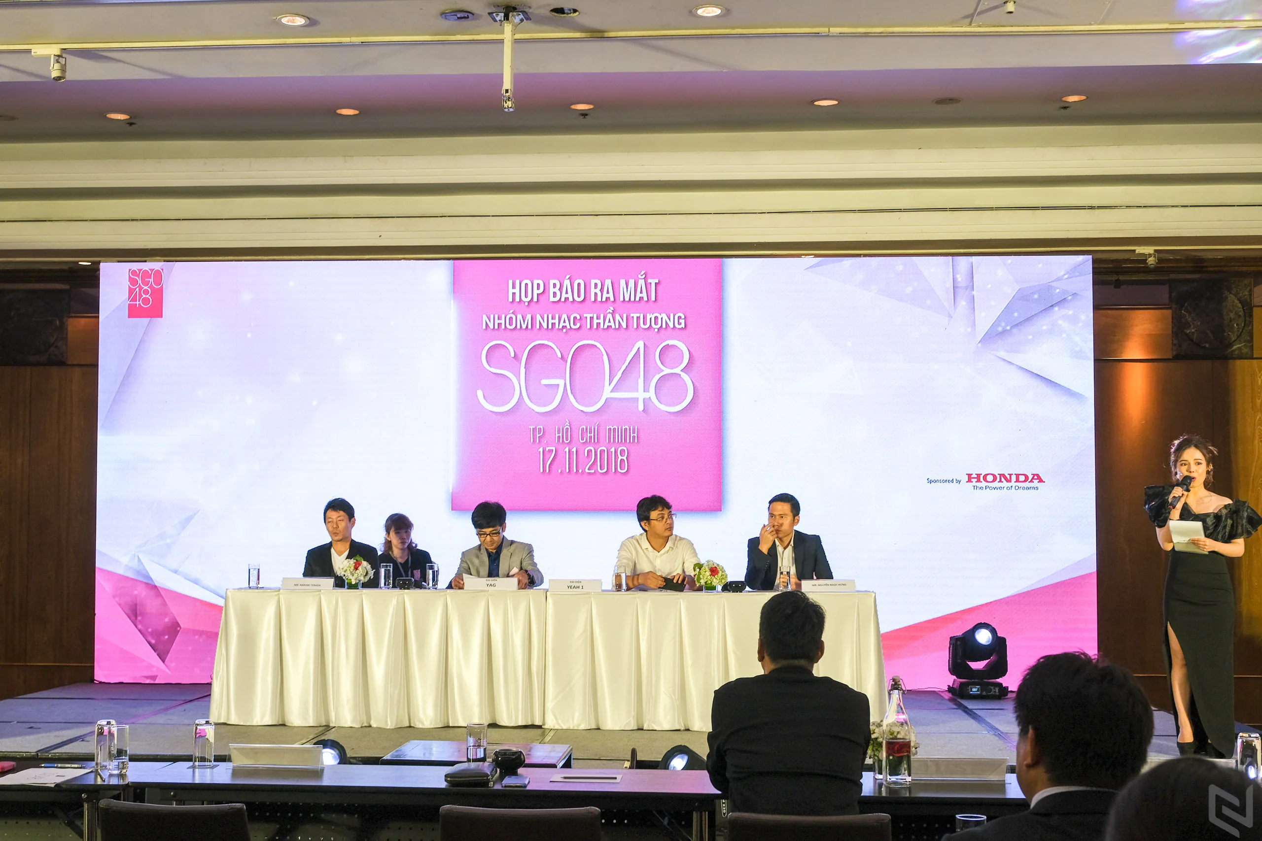 SGO48 nhóm nhạc chị em chính thức của AKB48 ra mắt thế hệ đầu tiên tại Việt Nam