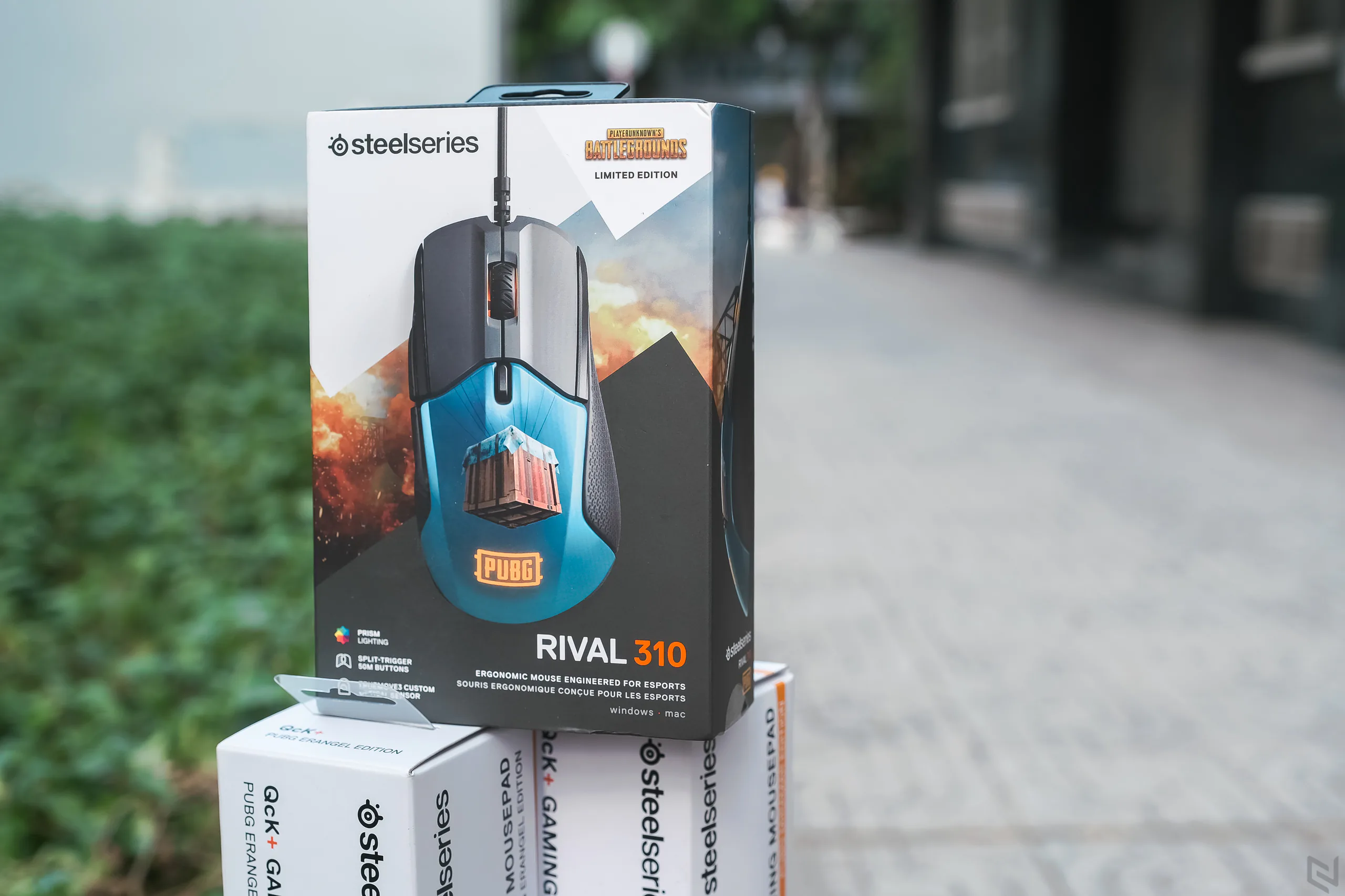 "Chạy bo" phong cách hơn với bộ gaming gear custom PUBG từ SteelSeries
