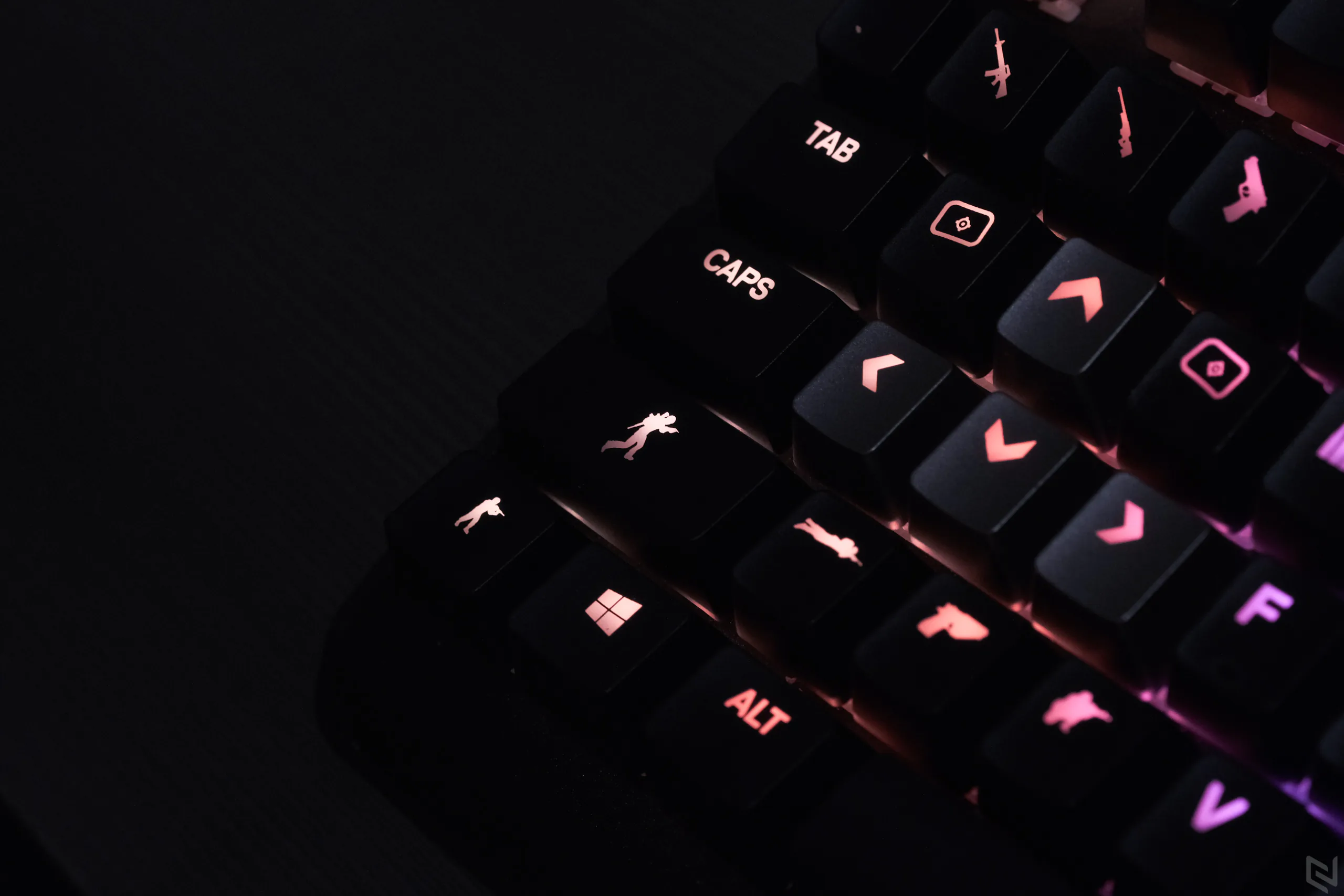 "Chạy bo" phong cách hơn với bộ gaming gear custom PUBG từ SteelSeries
