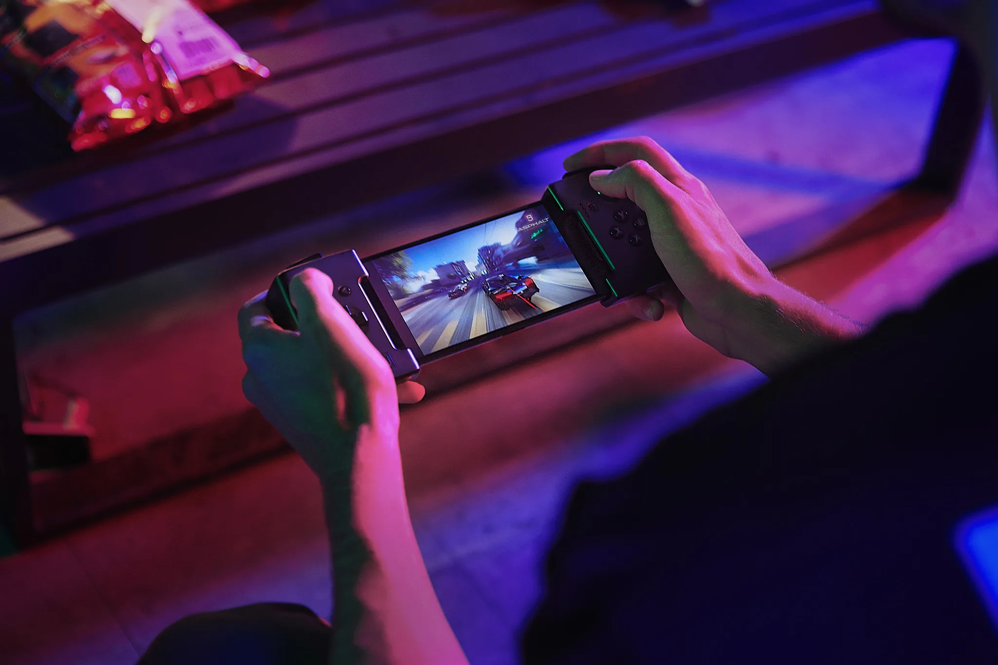 ASUS ROG Phone chính thức trình làng, kỷ nguyên mới cho game thủ