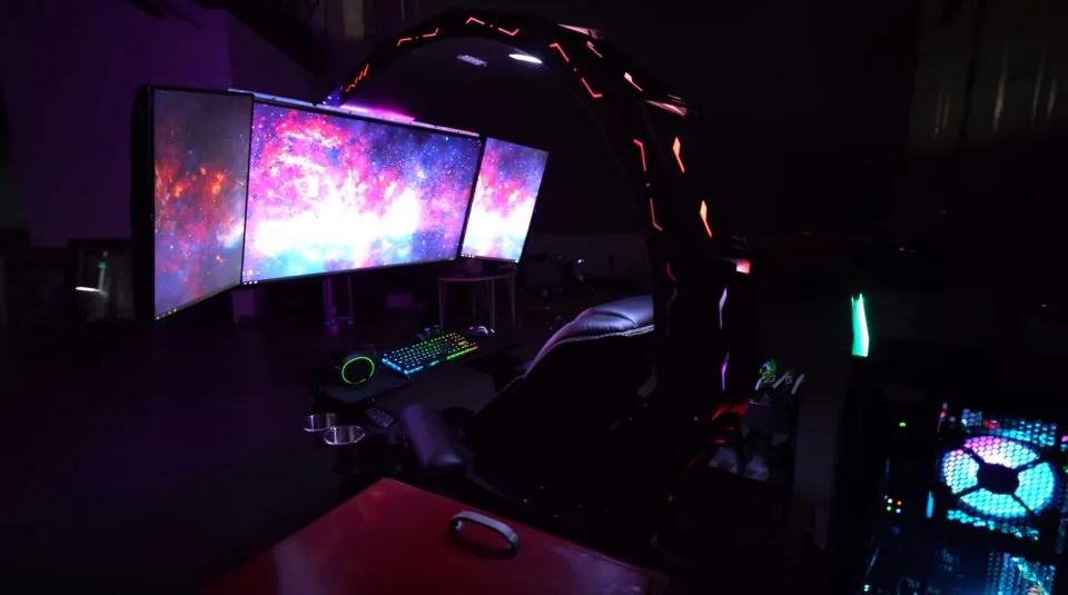 Đây là bộ Gaming PC Setup có giá lên đến $30.000 đô