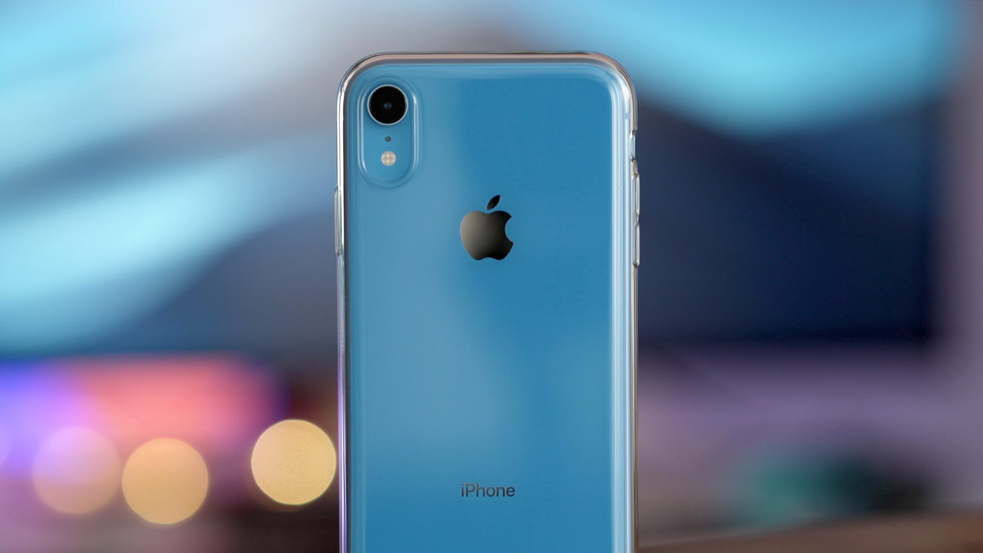 iPhone XR Clear Case: Ốp lưng trong suốt cho iPhone XR giá gần 1 triệu xịn cỡ nào?