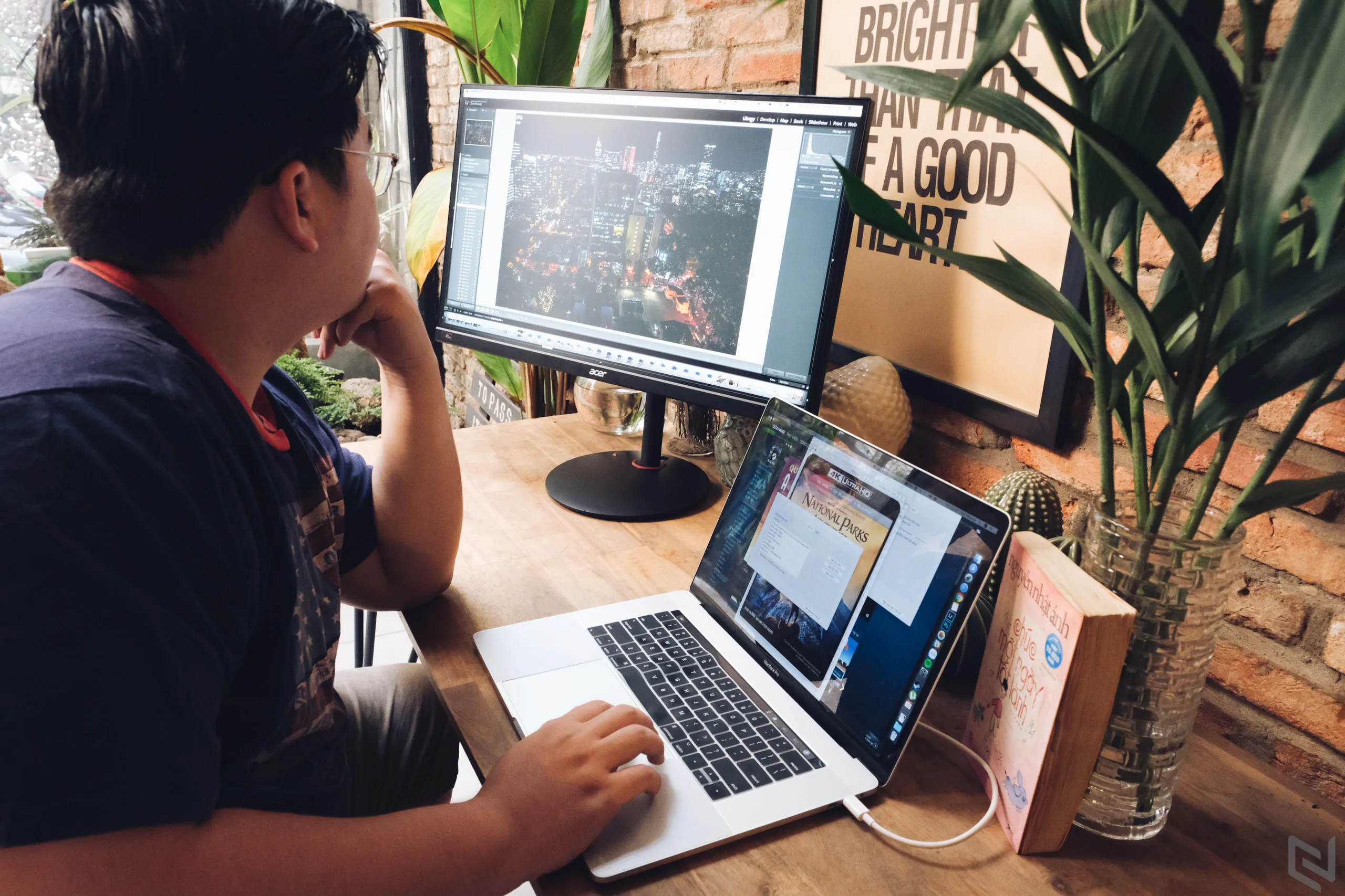 Trên tay Acer NITRO XV272UP: Màn hình game thủ nhưng kiêm luôn khả năng đồ hoạ