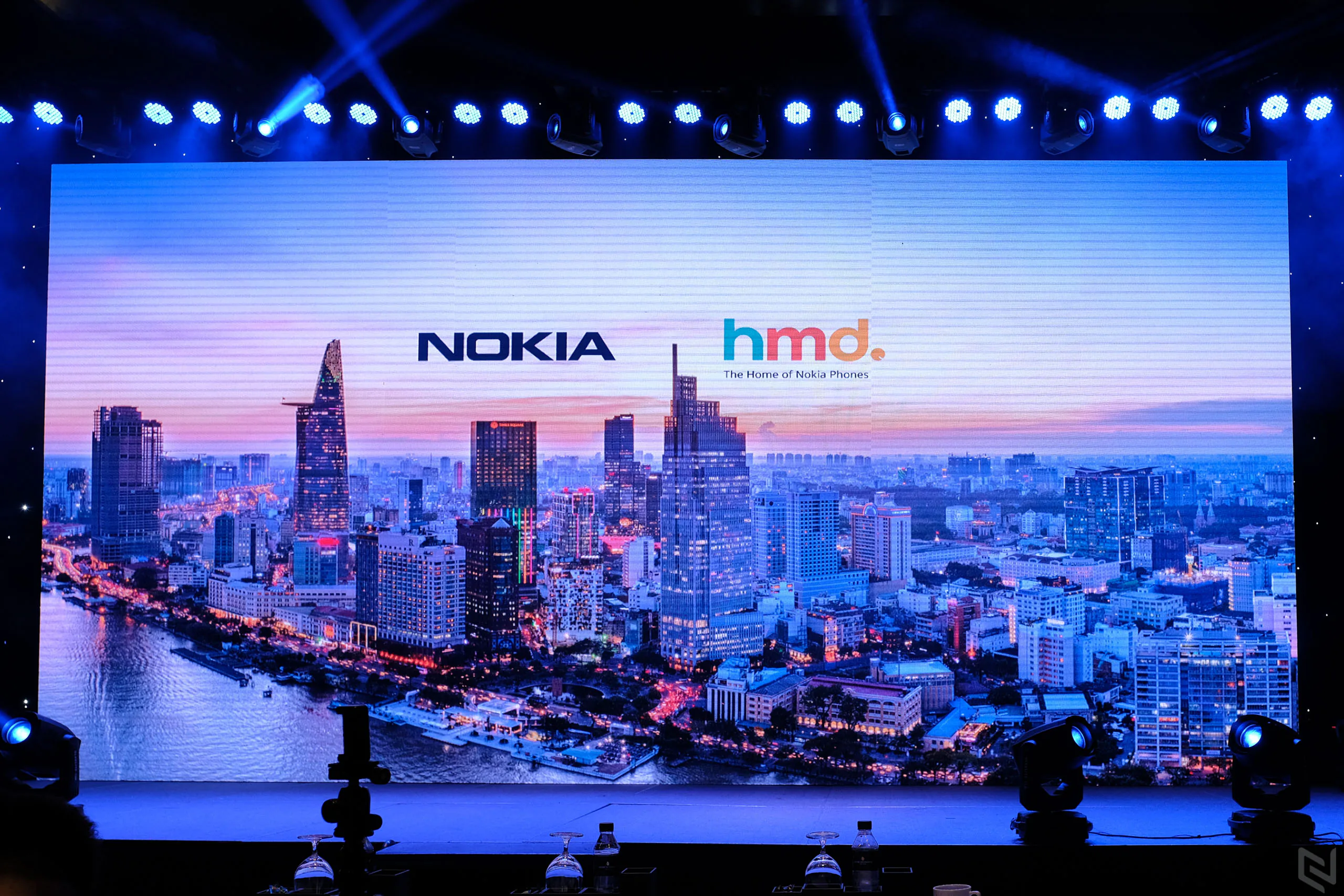 Nokia 8.1 - smartphone cận cao cấp chính thức ra mắt, ống kính ZEISS, màn hình HDR10, Snapdragon 710, giá 7.990.000 đồng