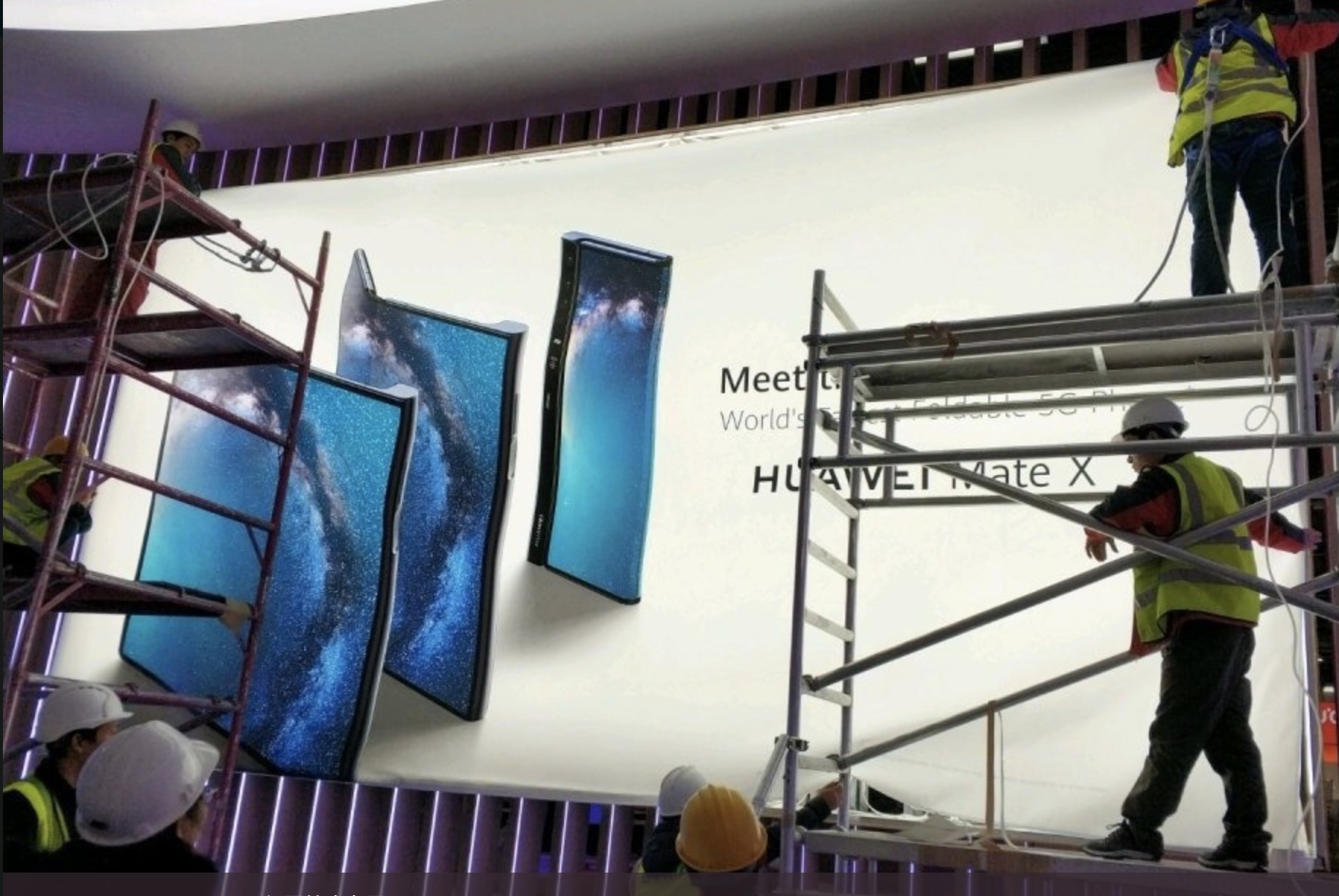 Rò rỉ hình ảnh Huawei Mate X 5G với màn hình gập trước thềm MWC 2019