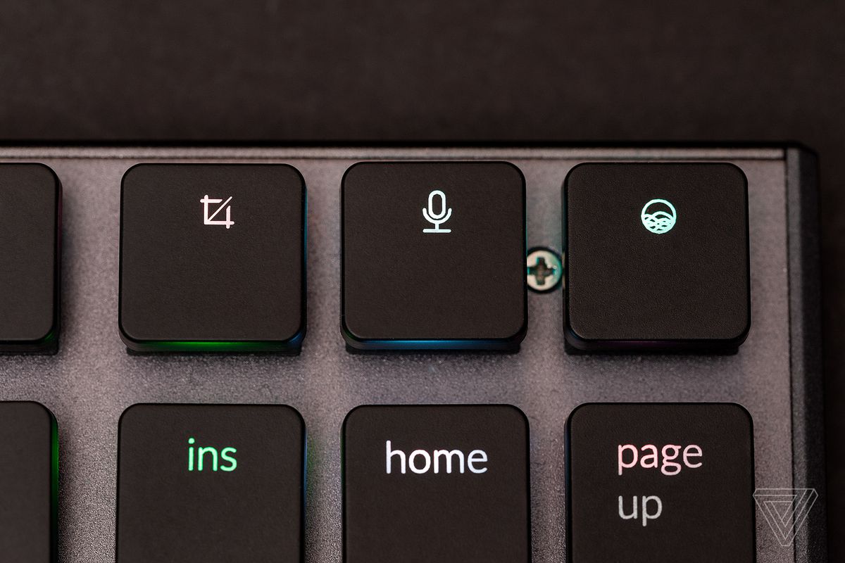 Trên tay Keychron K1, chiếc bàn phím cơ không dây rất mỏng và gần như hoàn hảo cho máy Mac