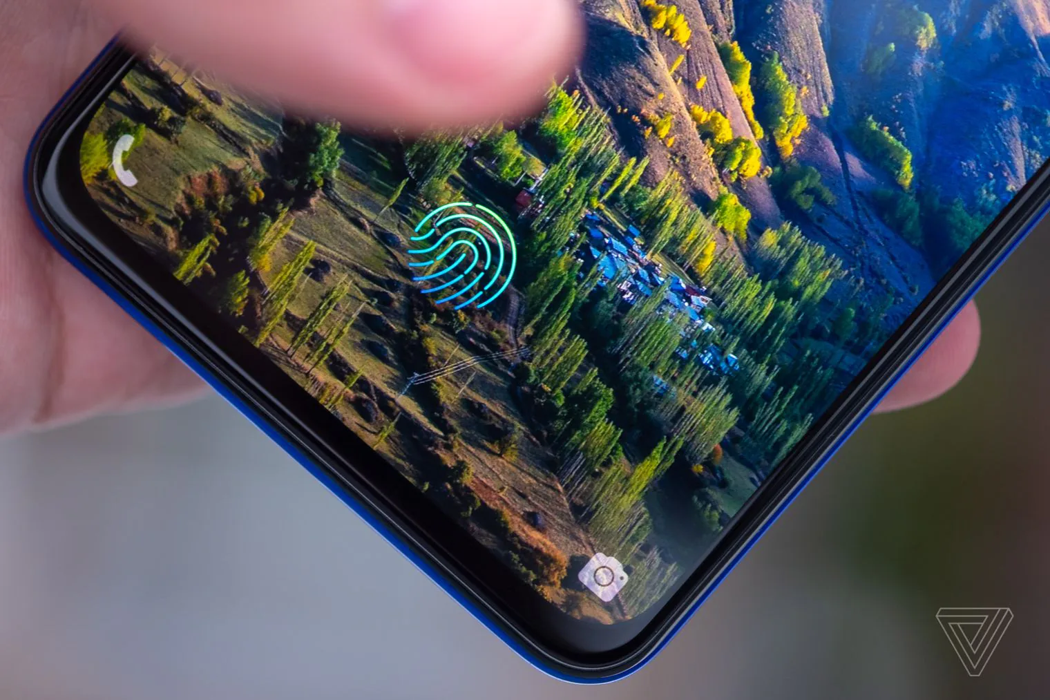 Vivo ra mắt V15 Pro màn hình tràn viền, camera selfie dạng pop-up 32MP, dùng cổng micro-USB