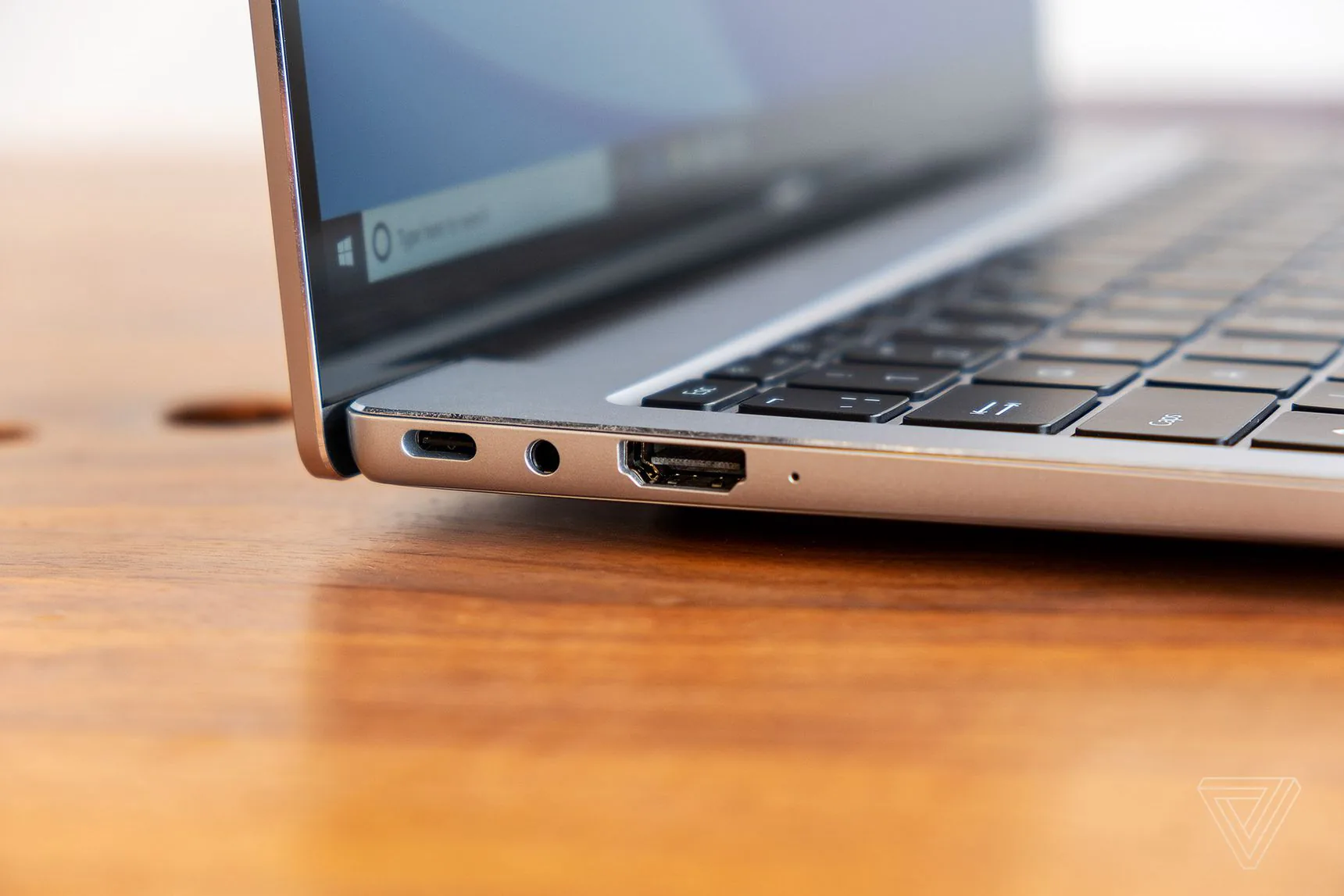 #MWC2019: Huawei nâng cấp MateBook X Pro, mạnh hơn, nhiều bộ nhớ hơn, giá từ 1,599 Euro