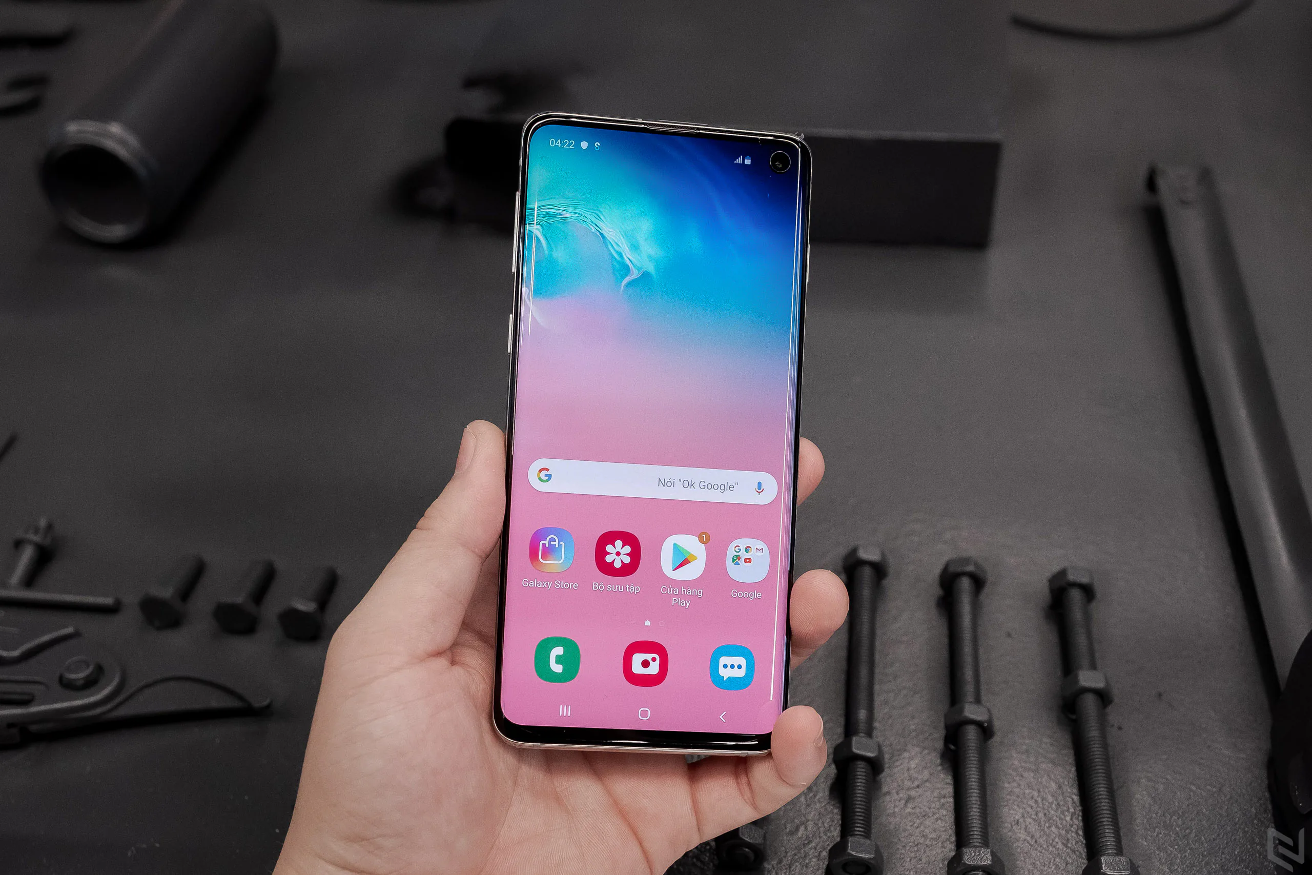 Trên tay bộ đôi Galaxy S10 và Galaxy S10+ tại Việt Nam trong ngày đầu ra mắt